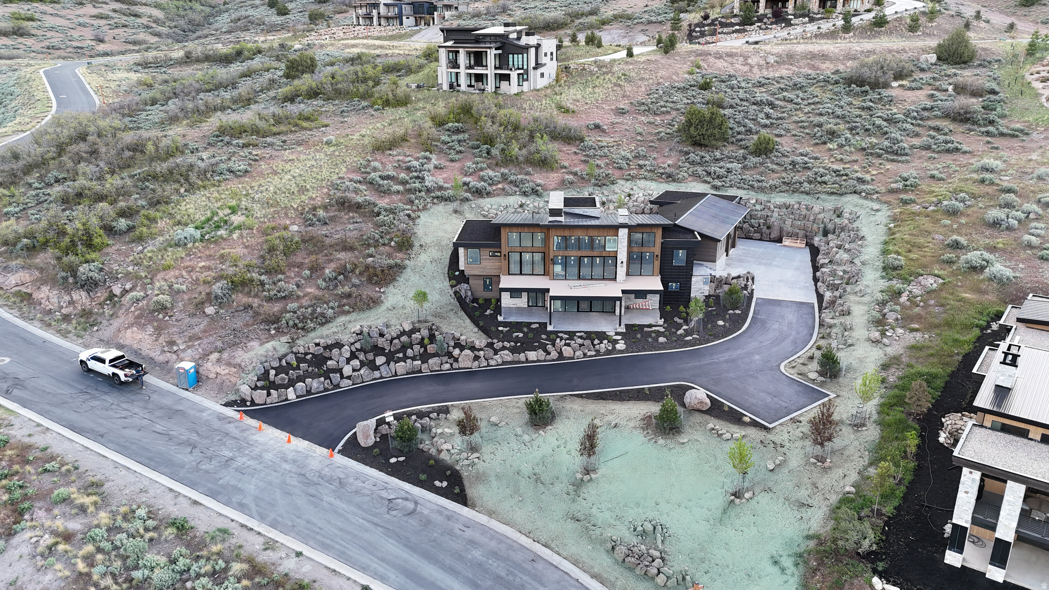 RED LEDGES - Residential