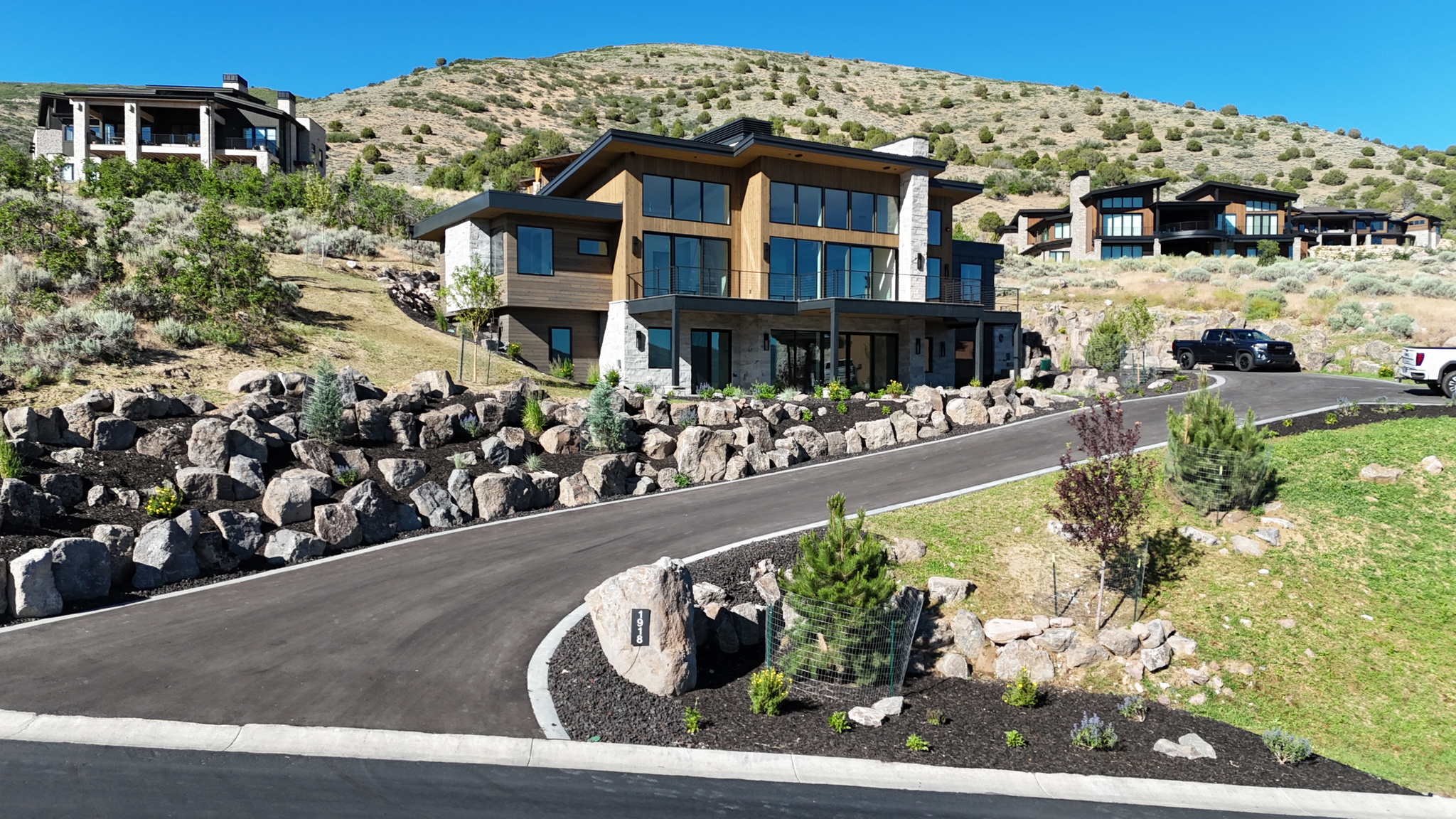 RED LEDGES - Residential