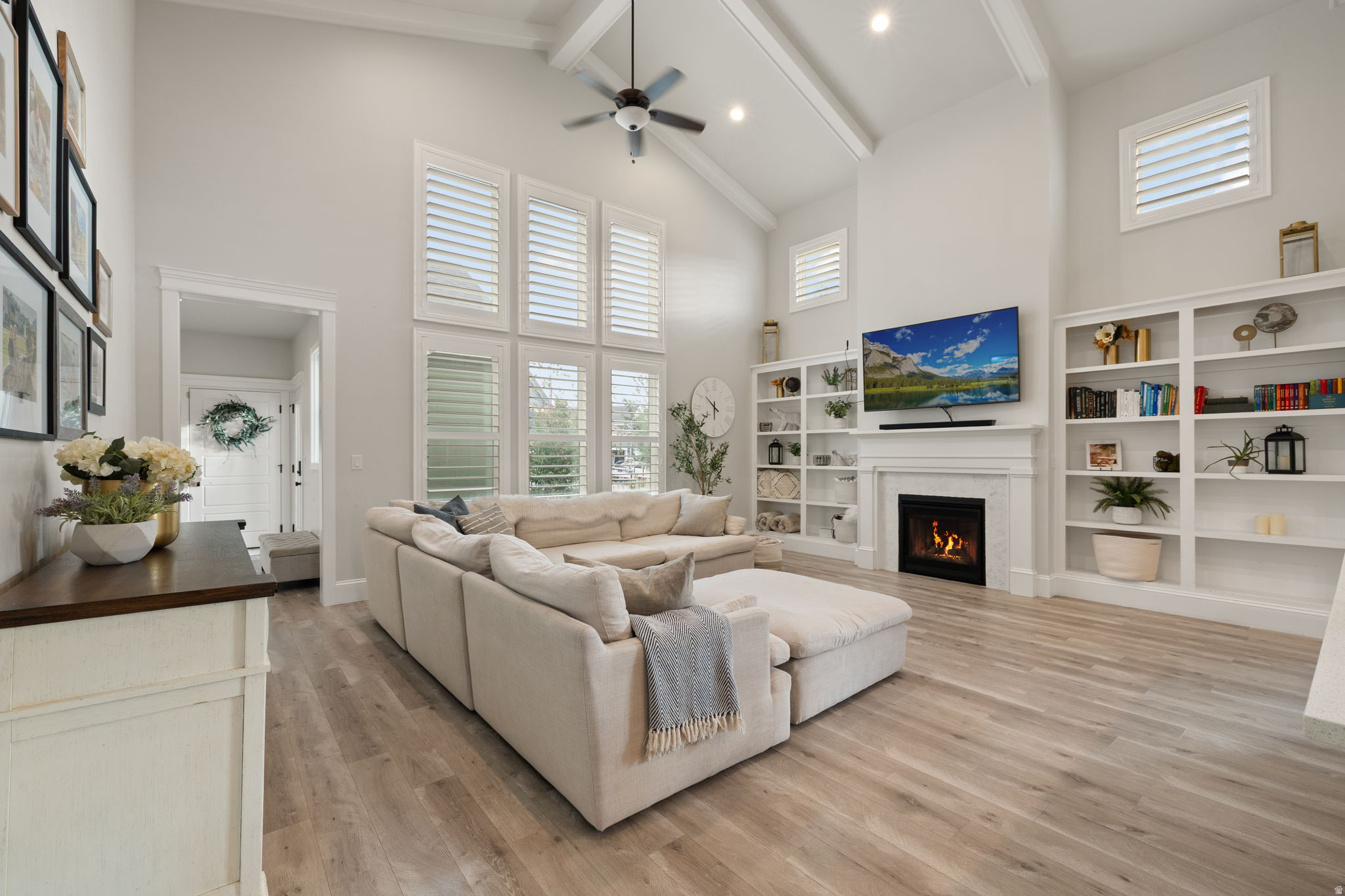 DAYBREAK - Residential
