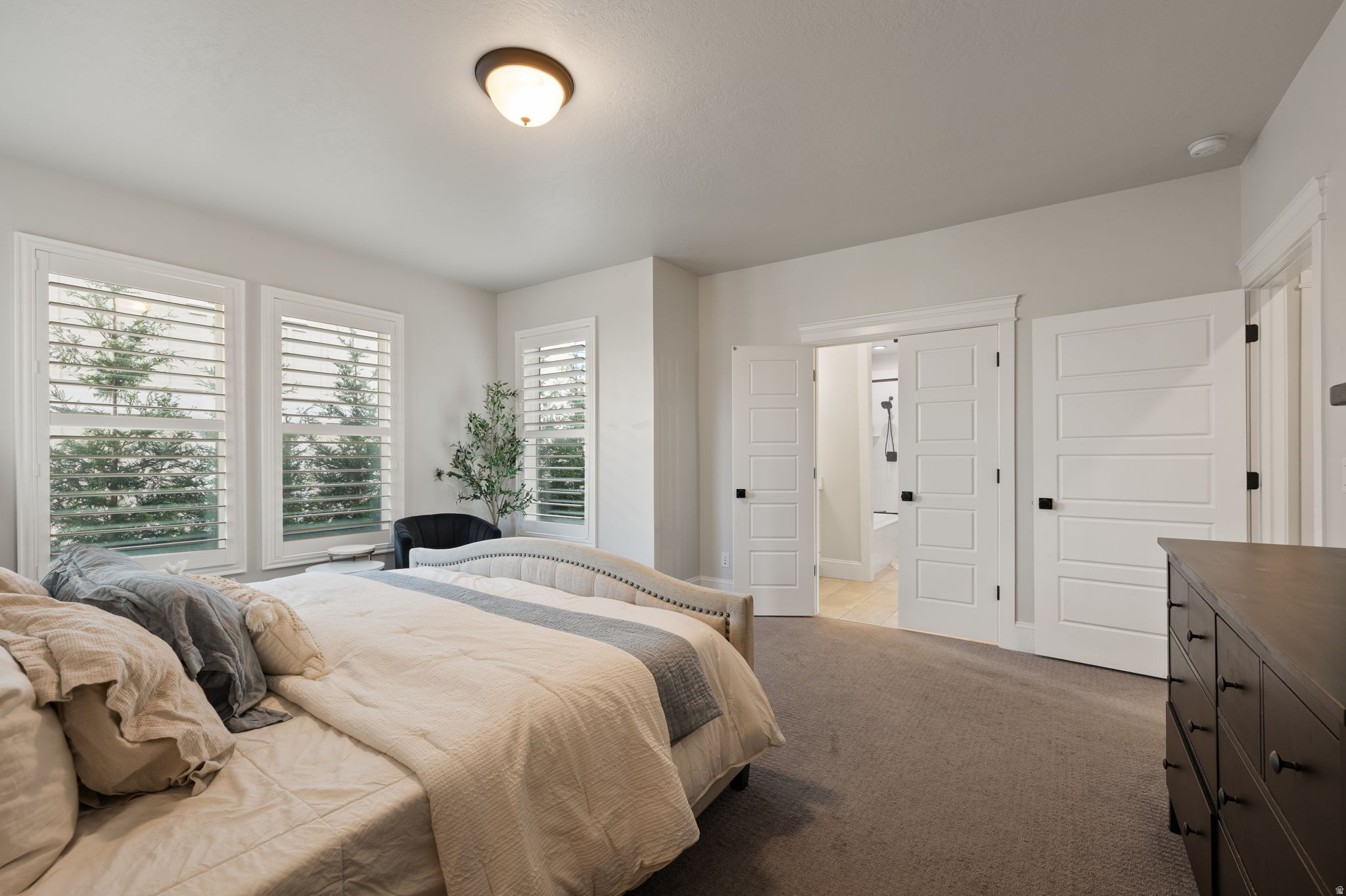 DAYBREAK - Residential