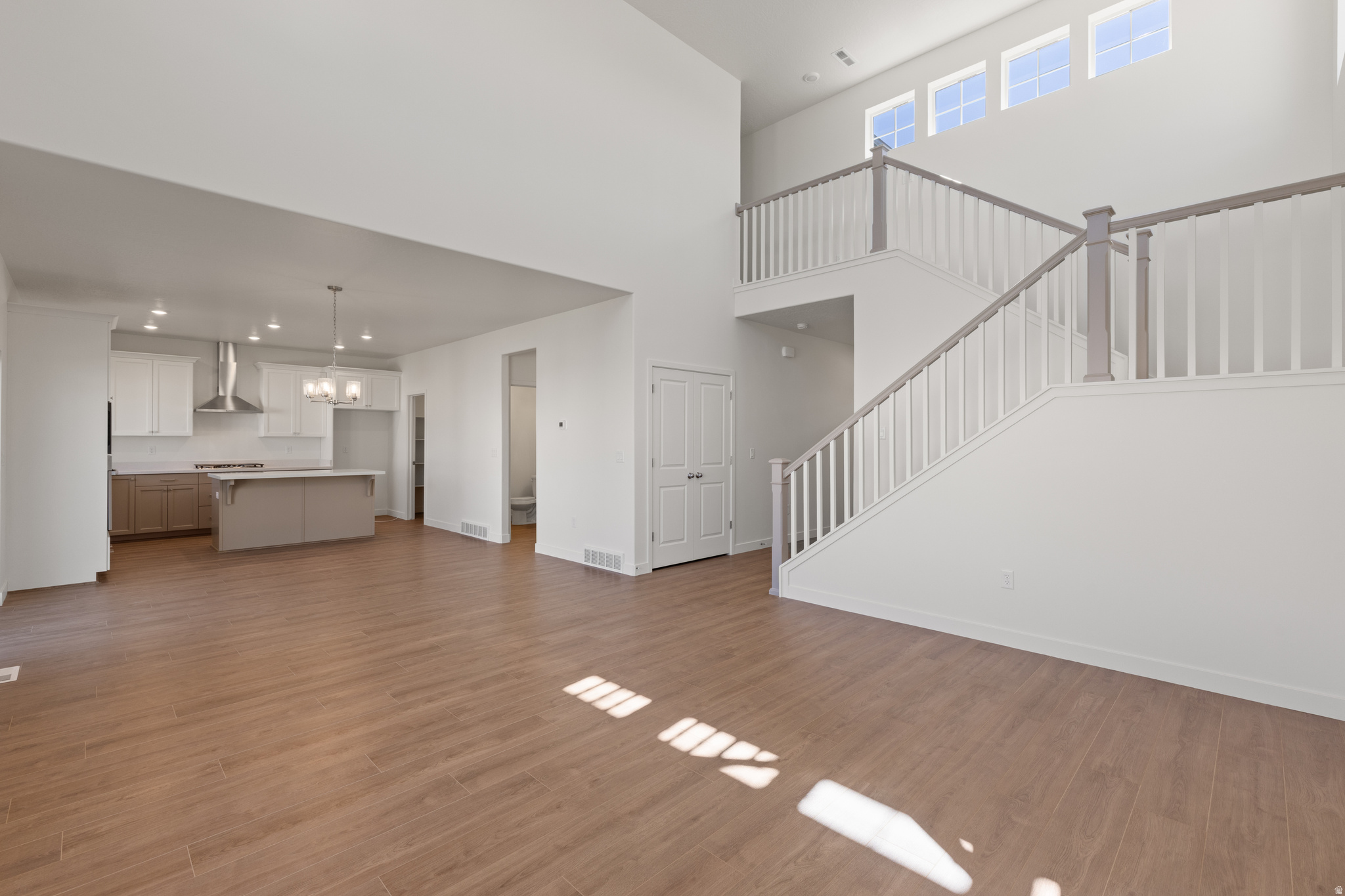 JACKSON - Residential