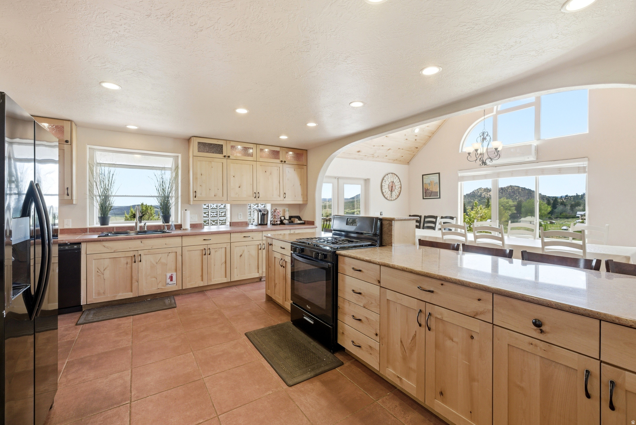 ALTON - Residential