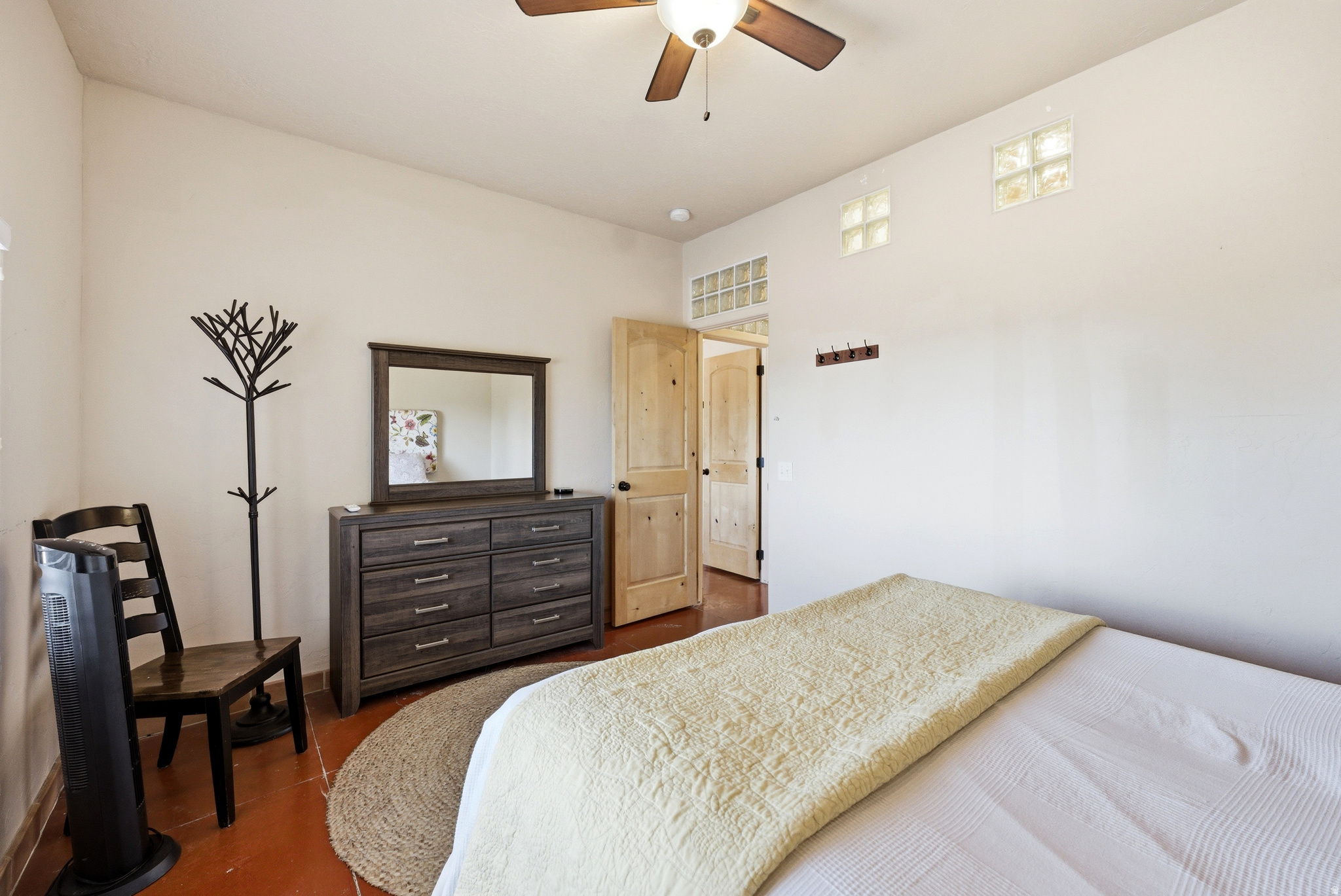 ALTON - Residential