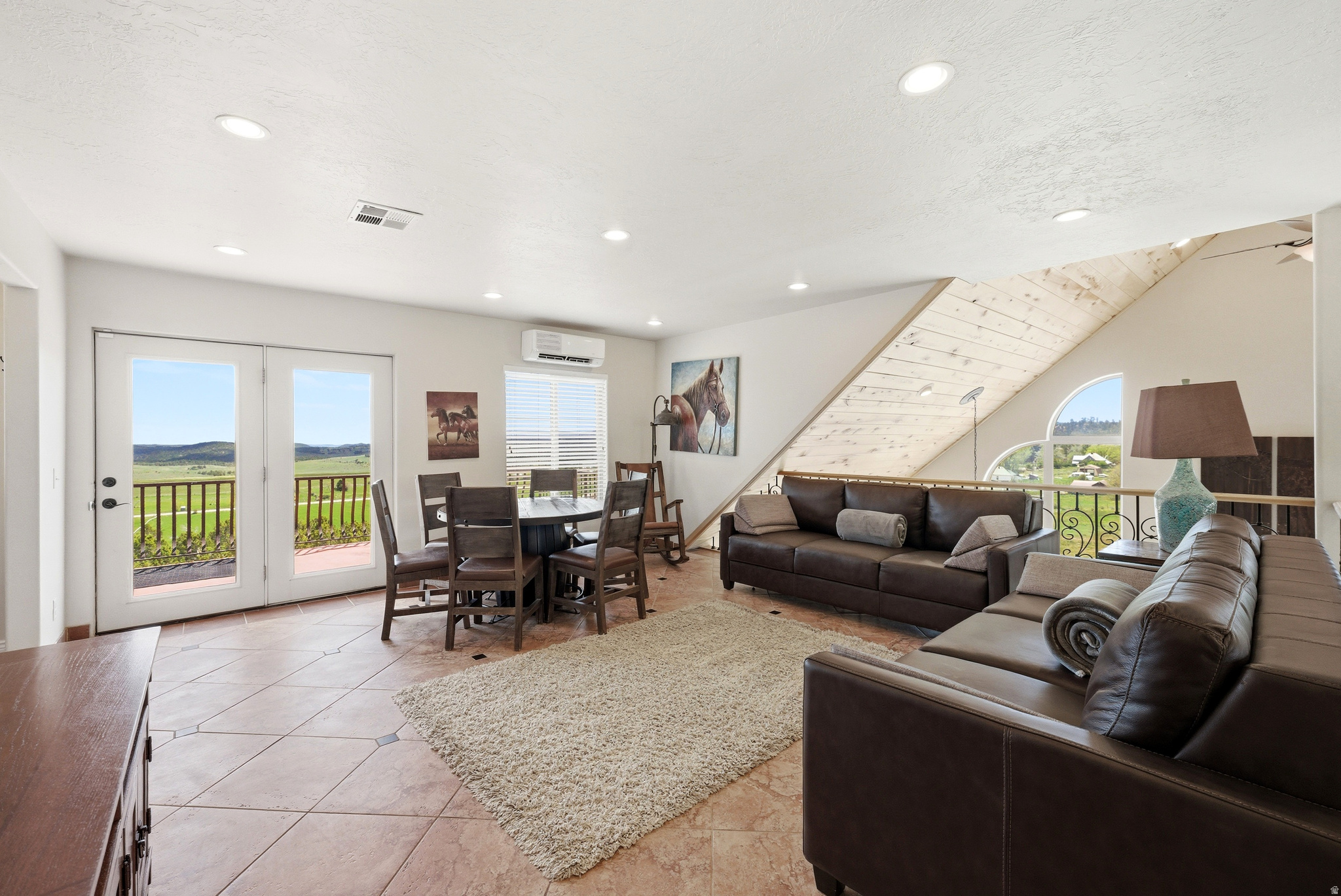 ALTON - Residential