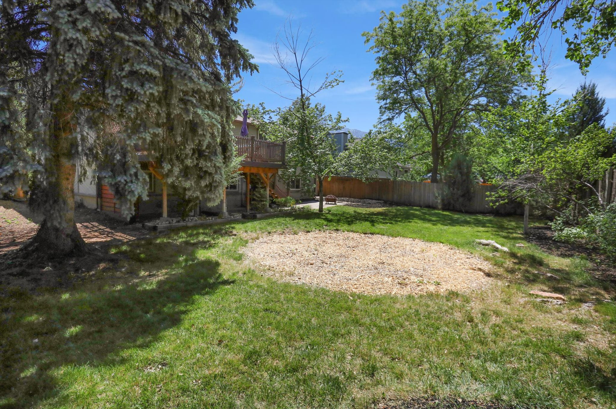 WILLOW CREEK MEADOWS #4 - Residential