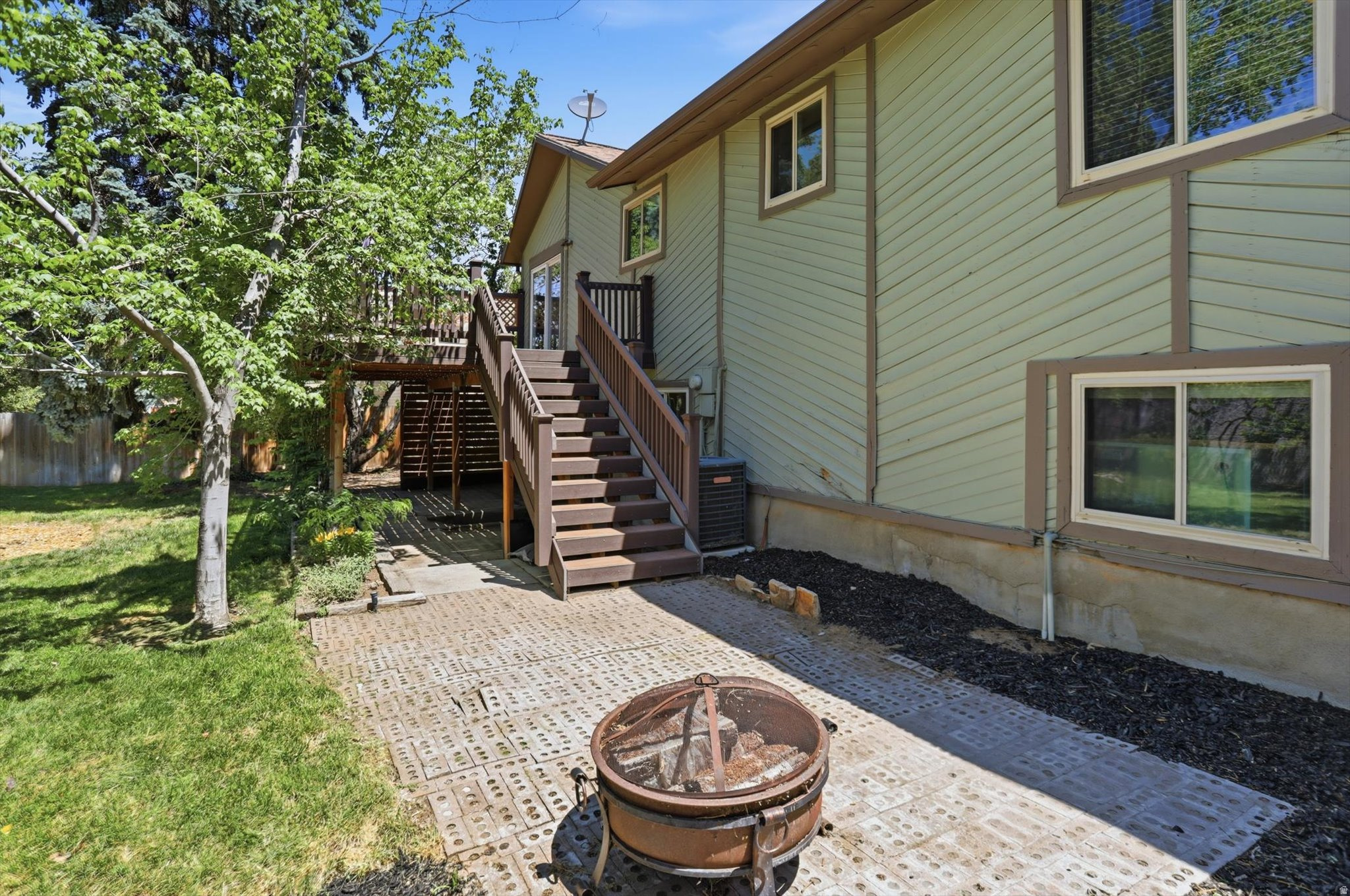WILLOW CREEK MEADOWS #4 - Residential