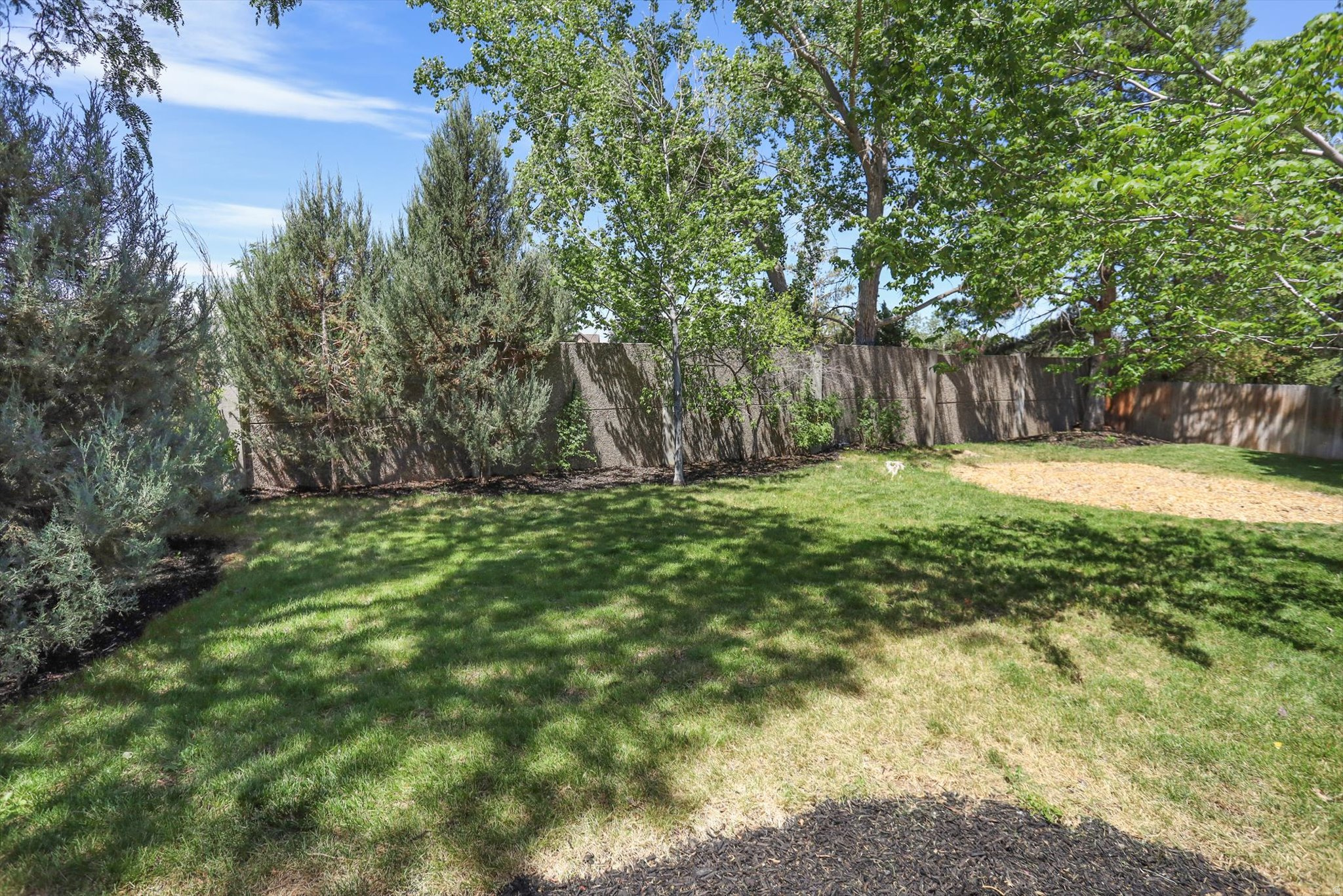 WILLOW CREEK MEADOWS #4 - Residential