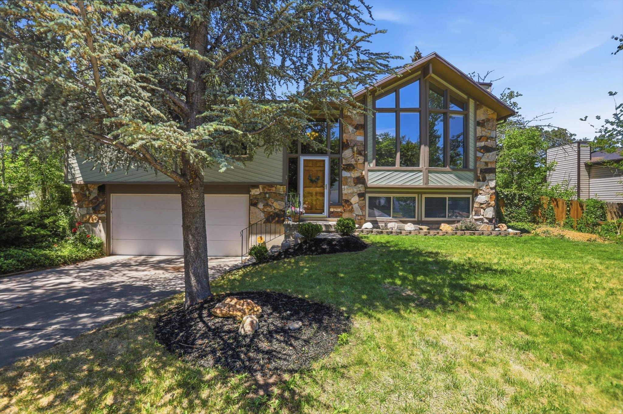 WILLOW CREEK MEADOWS #4 - Residential