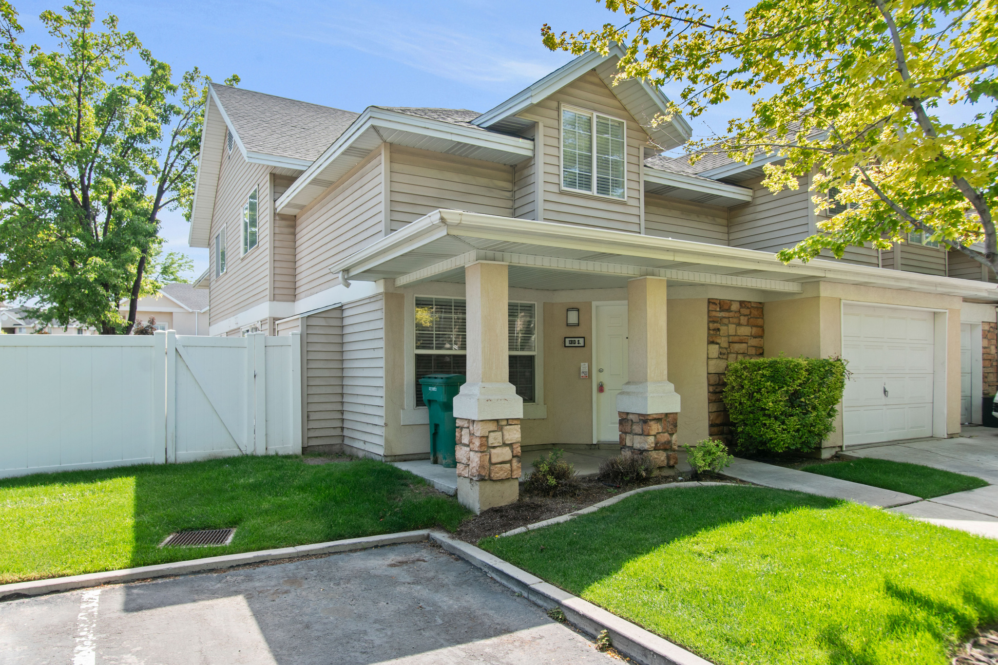 COUNTRY WOOD - Residential