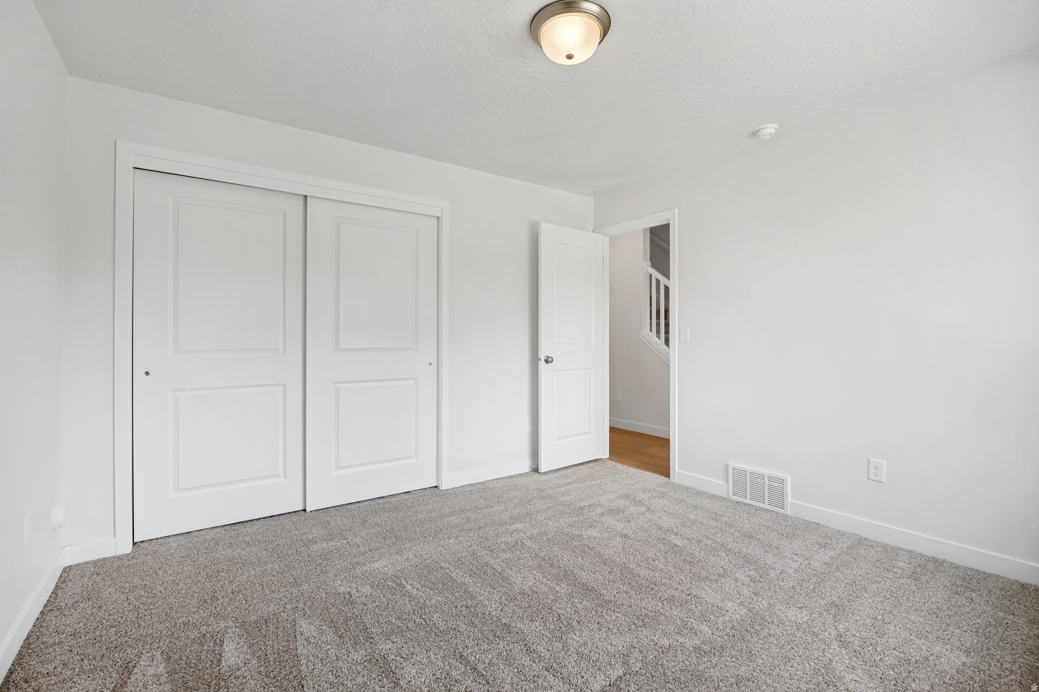 MEADOWBROOK REGENCY - Residential