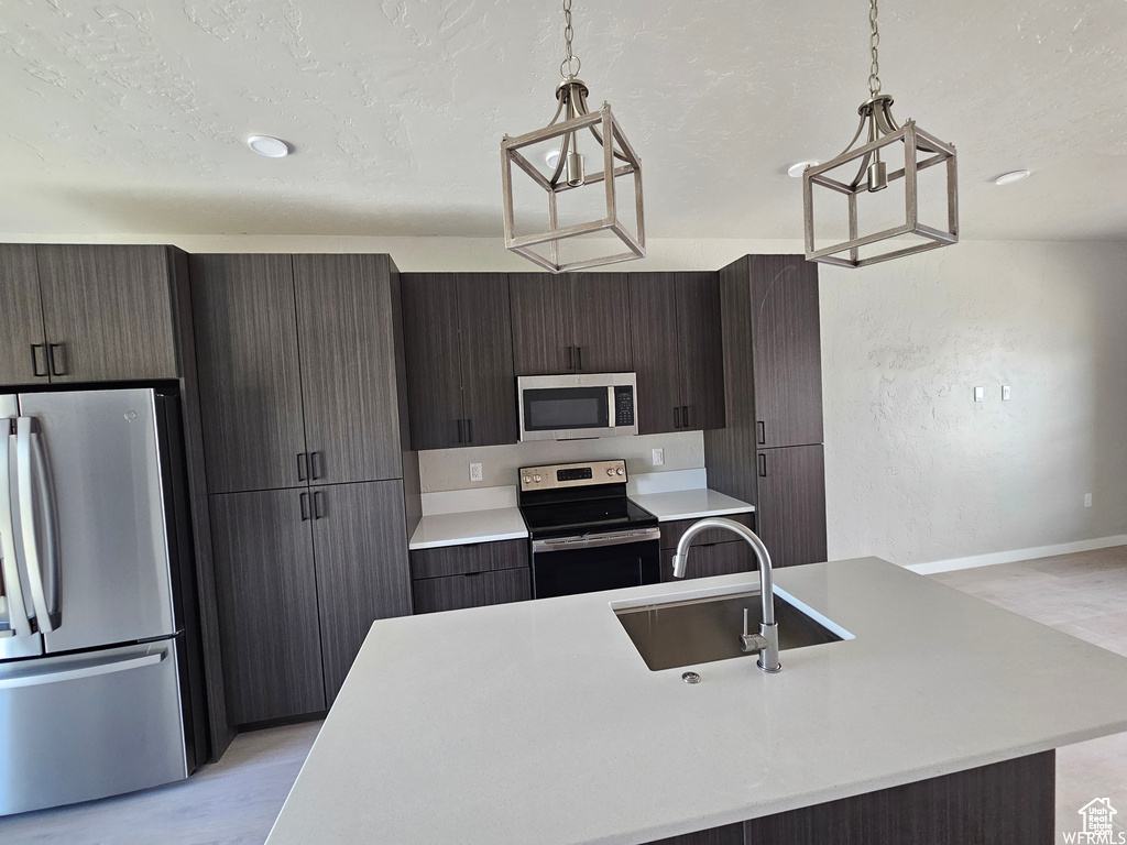 DESERT CANYONS - Residential