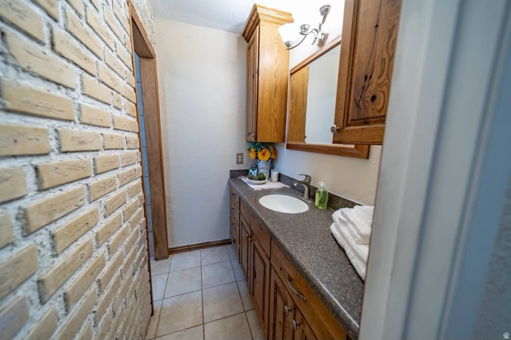 CASTLEGATE ADD - Residential