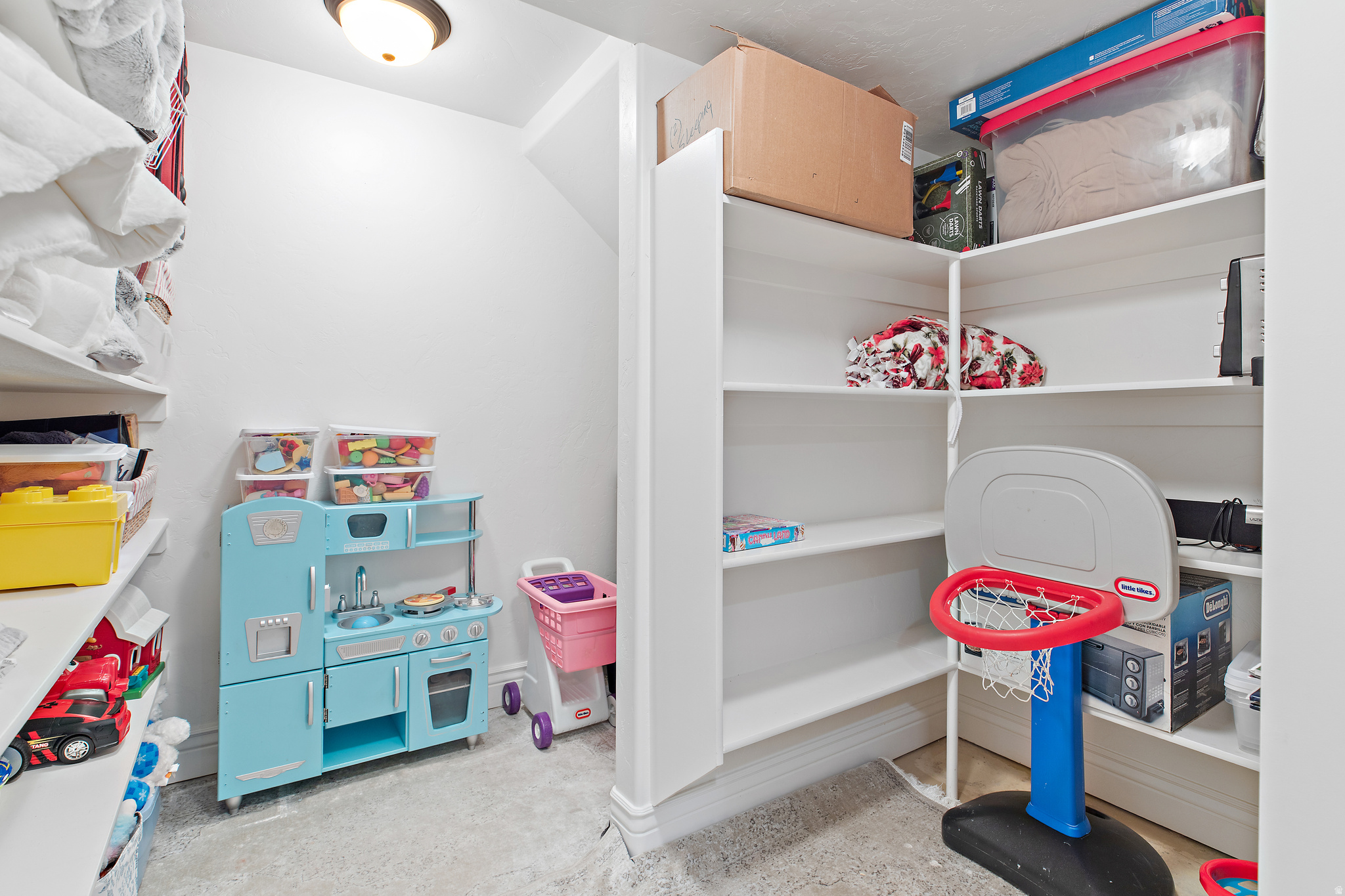 CRYSTAL COVE PUD - Residential