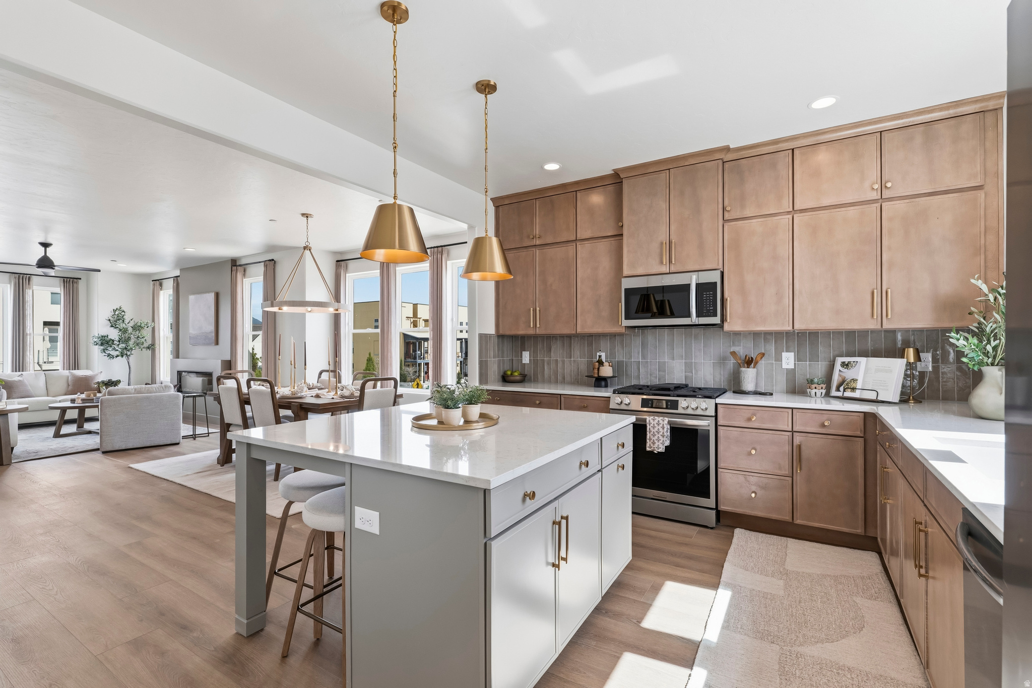 DOWNTOWN DAYBREAK - Residential