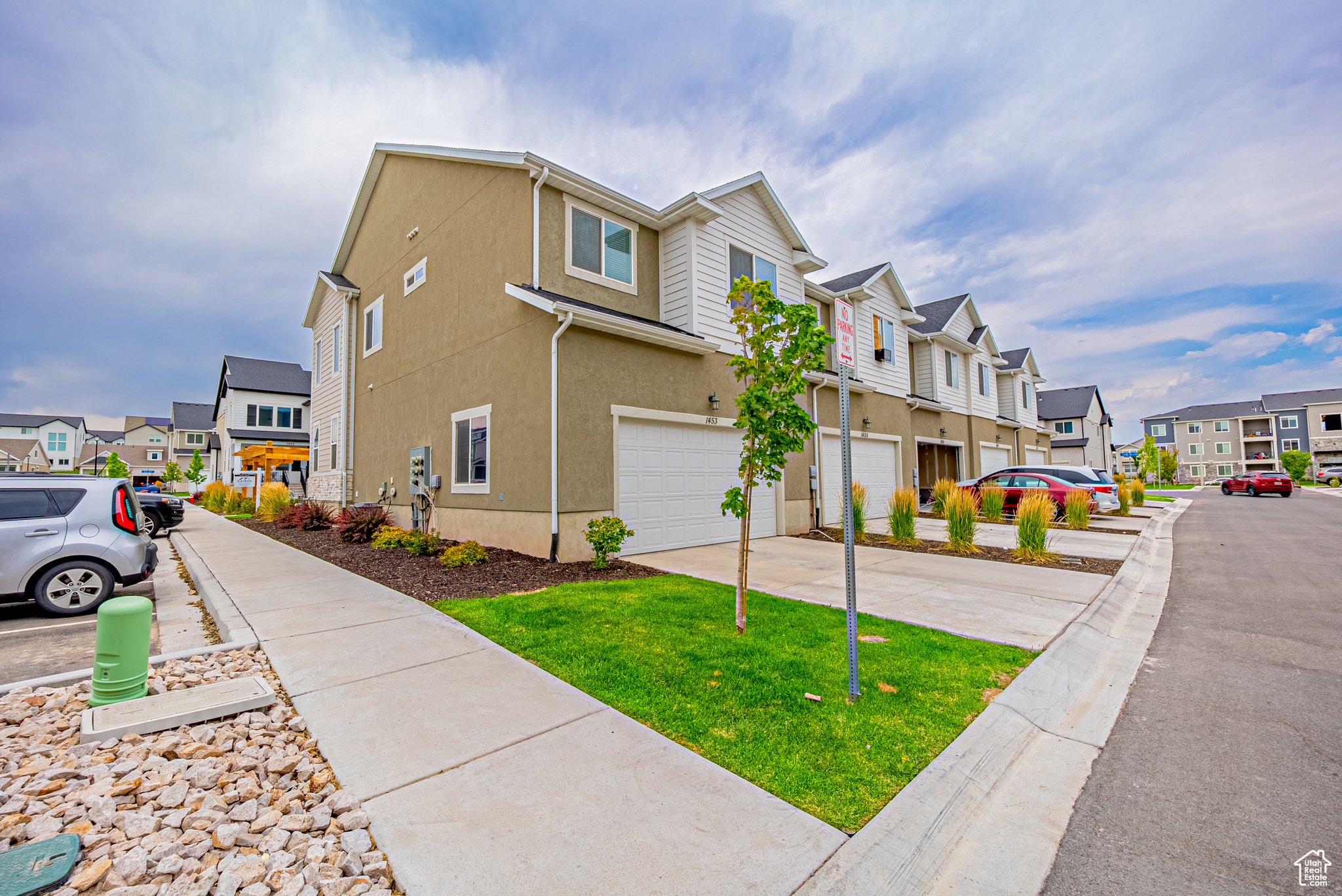 GARDNER POINT - Residential
