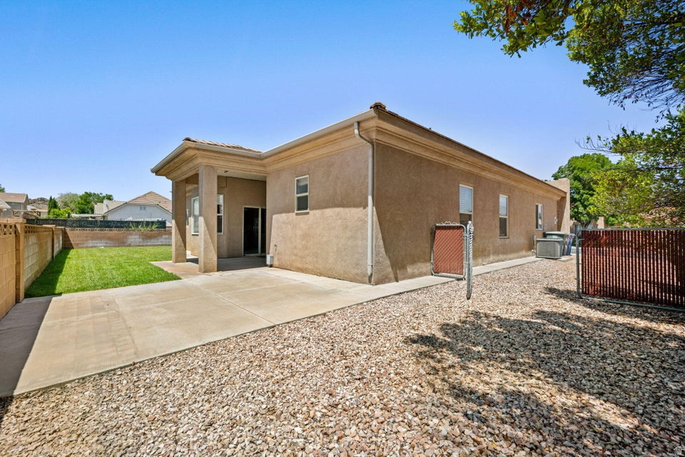 SLICKROCK RIDGE 2 - Residential
