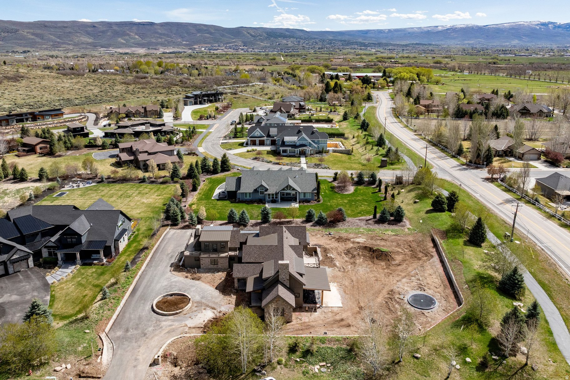 DEER RIDGE ESTATES - Residential