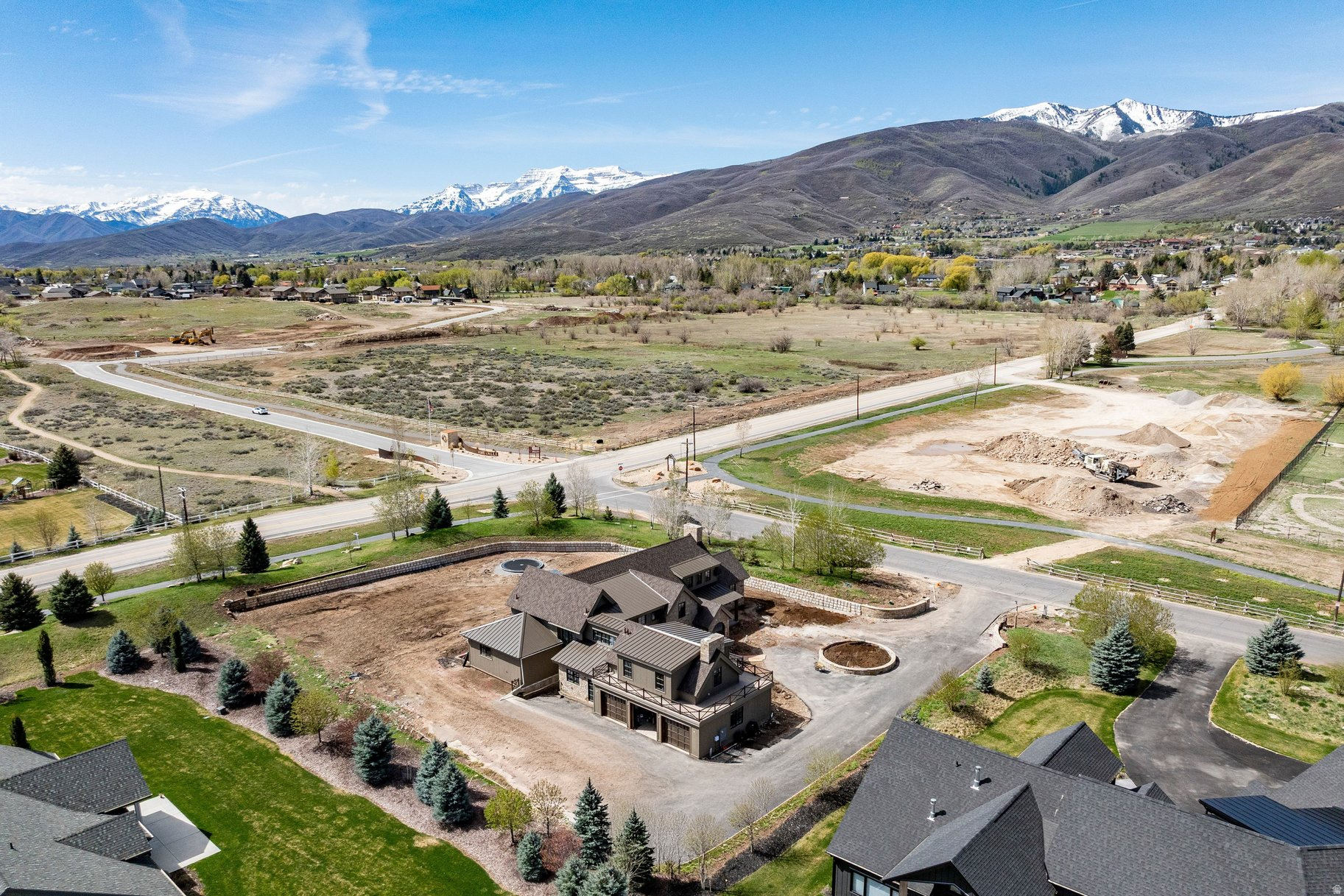DEER RIDGE ESTATES - Residential
