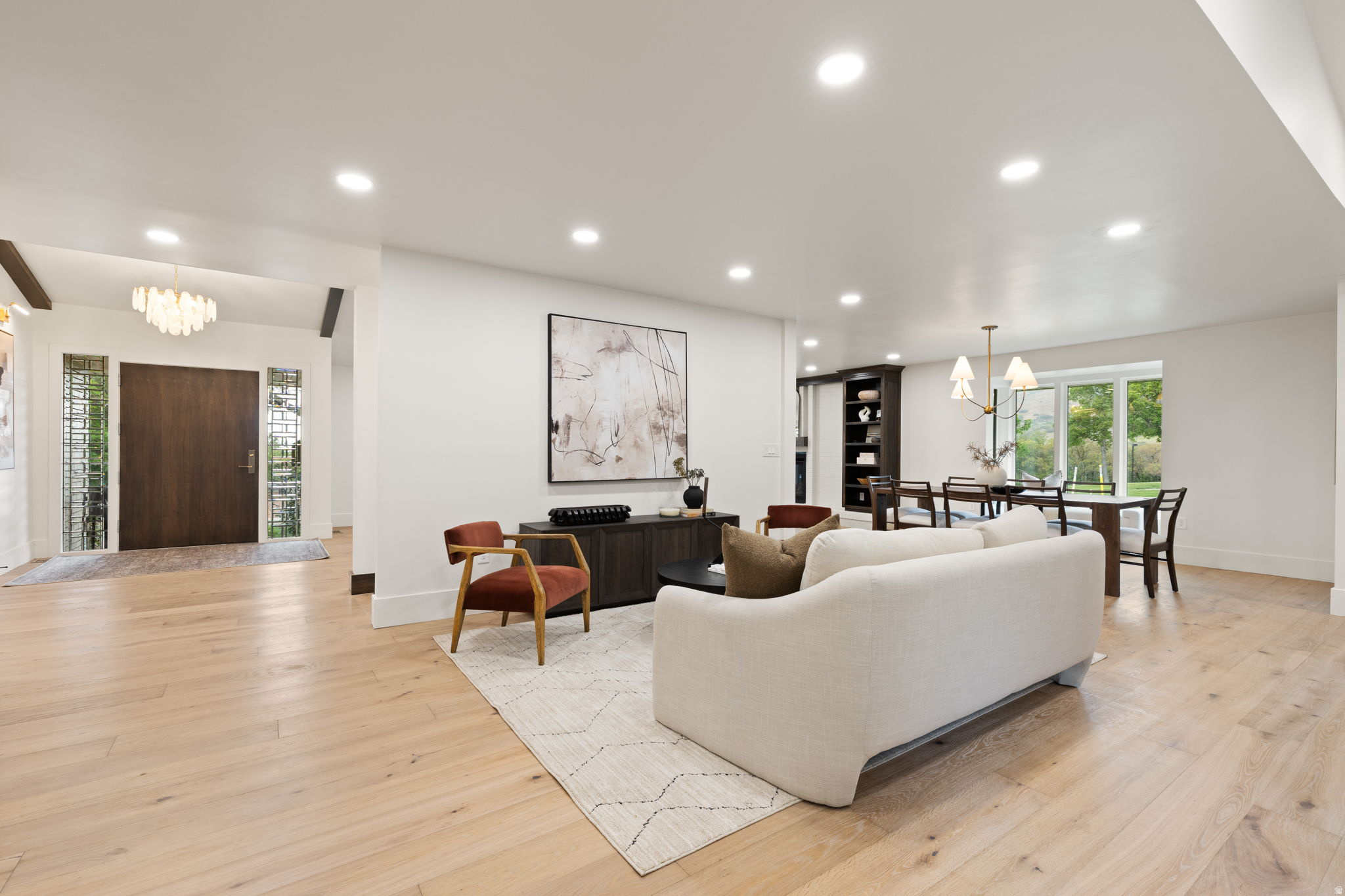 OAK HILLS - Residential