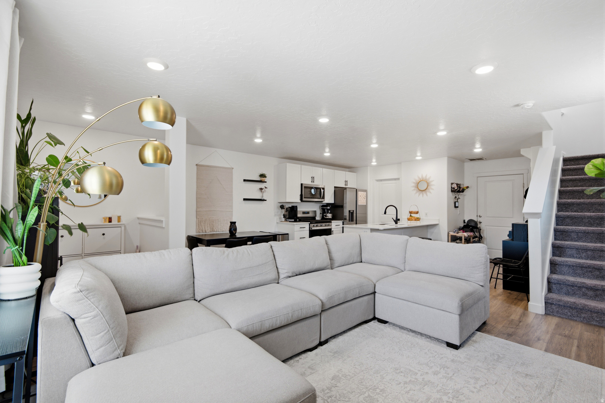 SPRING RANCH - Residential