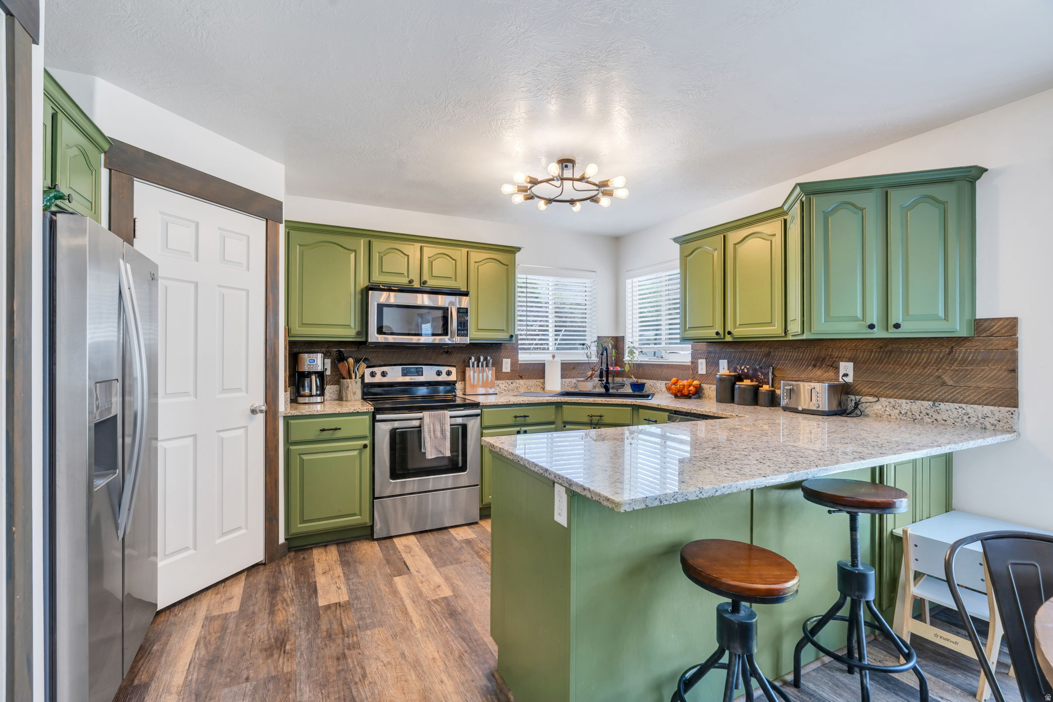 VALLEY VIEW HEIGHTS - Residential