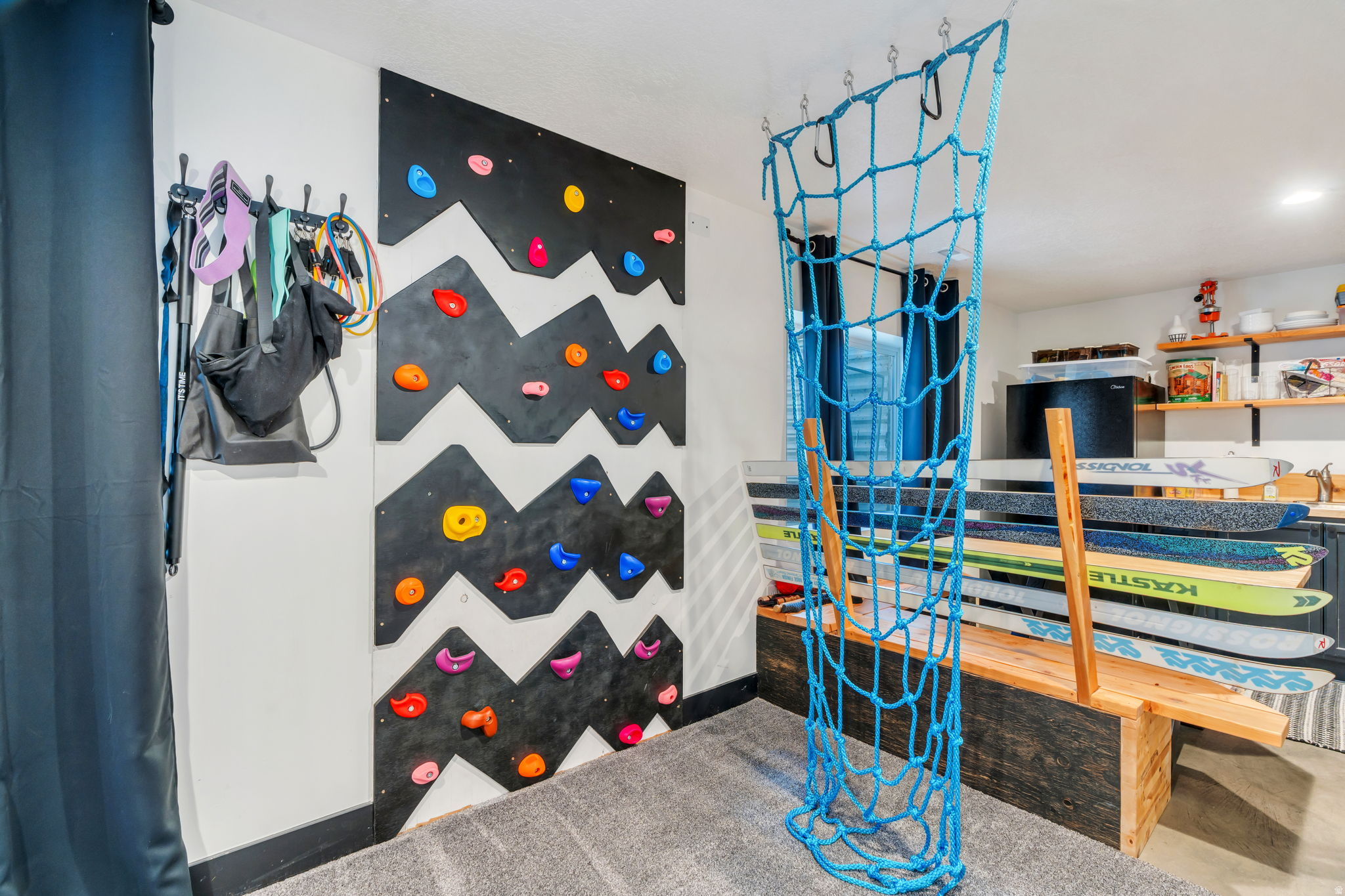 VALLEY VIEW HEIGHTS - Residential