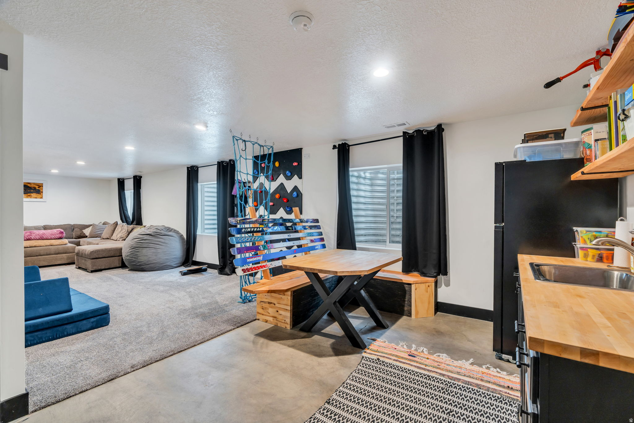 VALLEY VIEW HEIGHTS - Residential