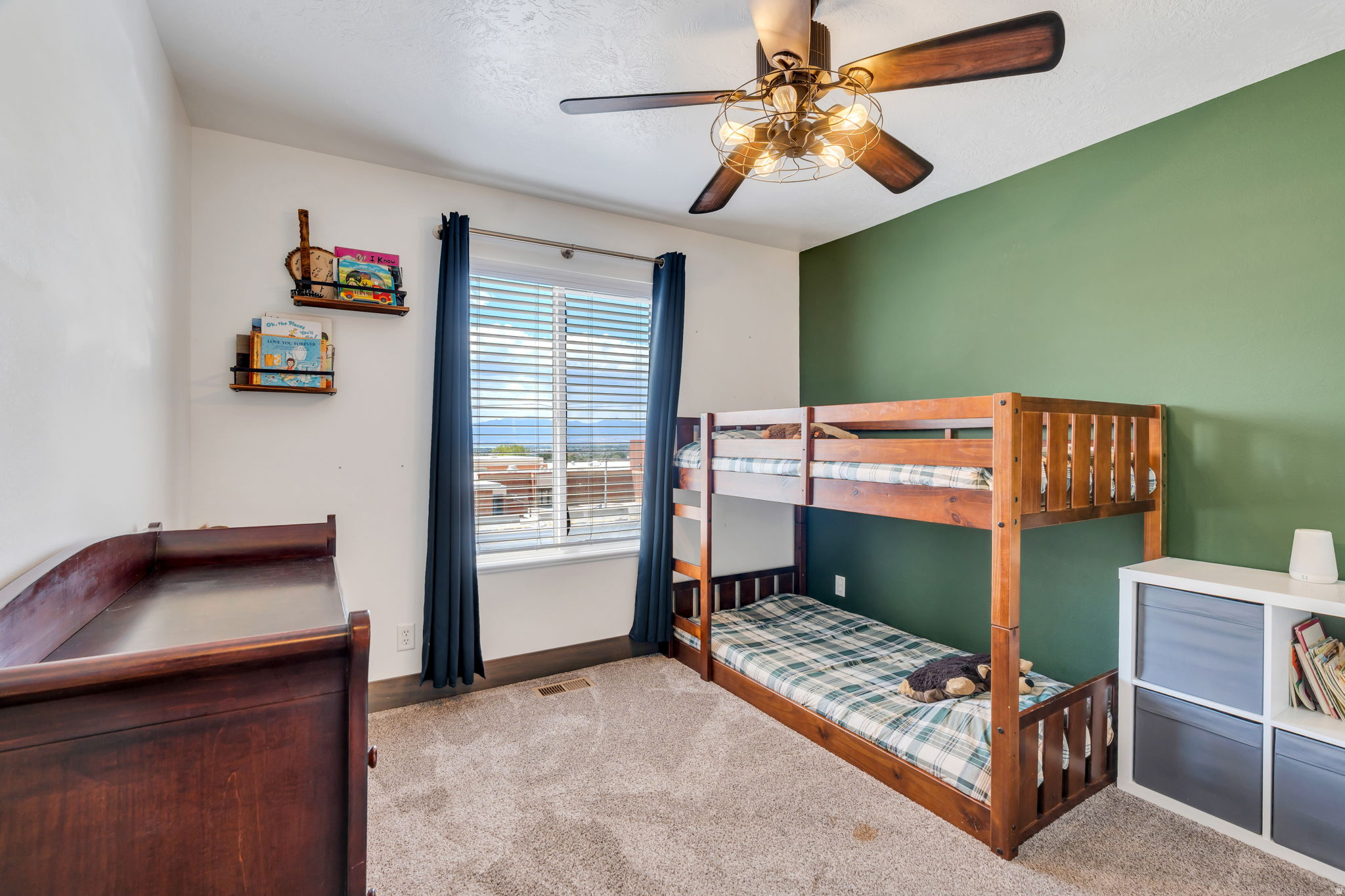VALLEY VIEW HEIGHTS - Residential