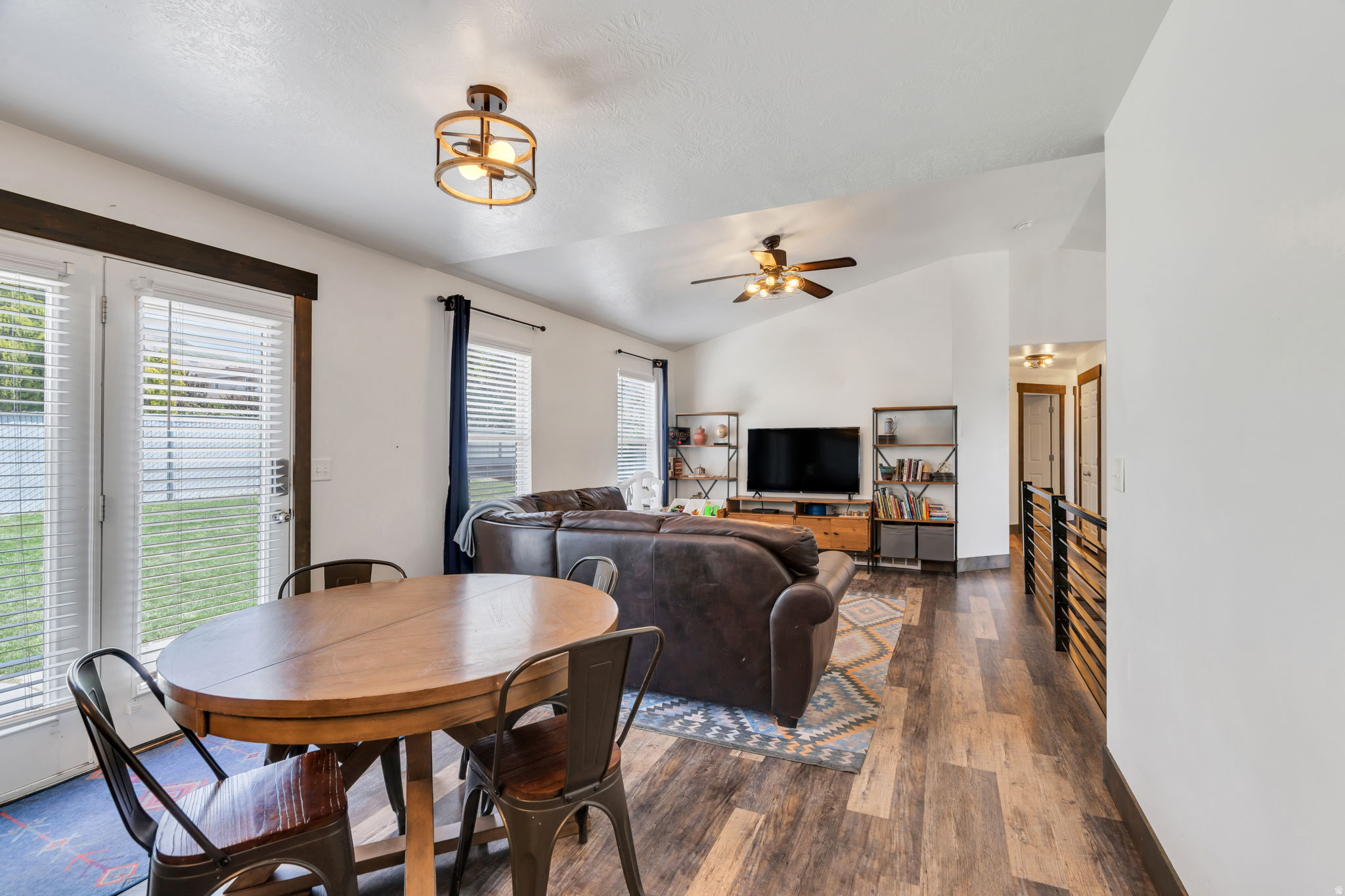 VALLEY VIEW HEIGHTS - Residential