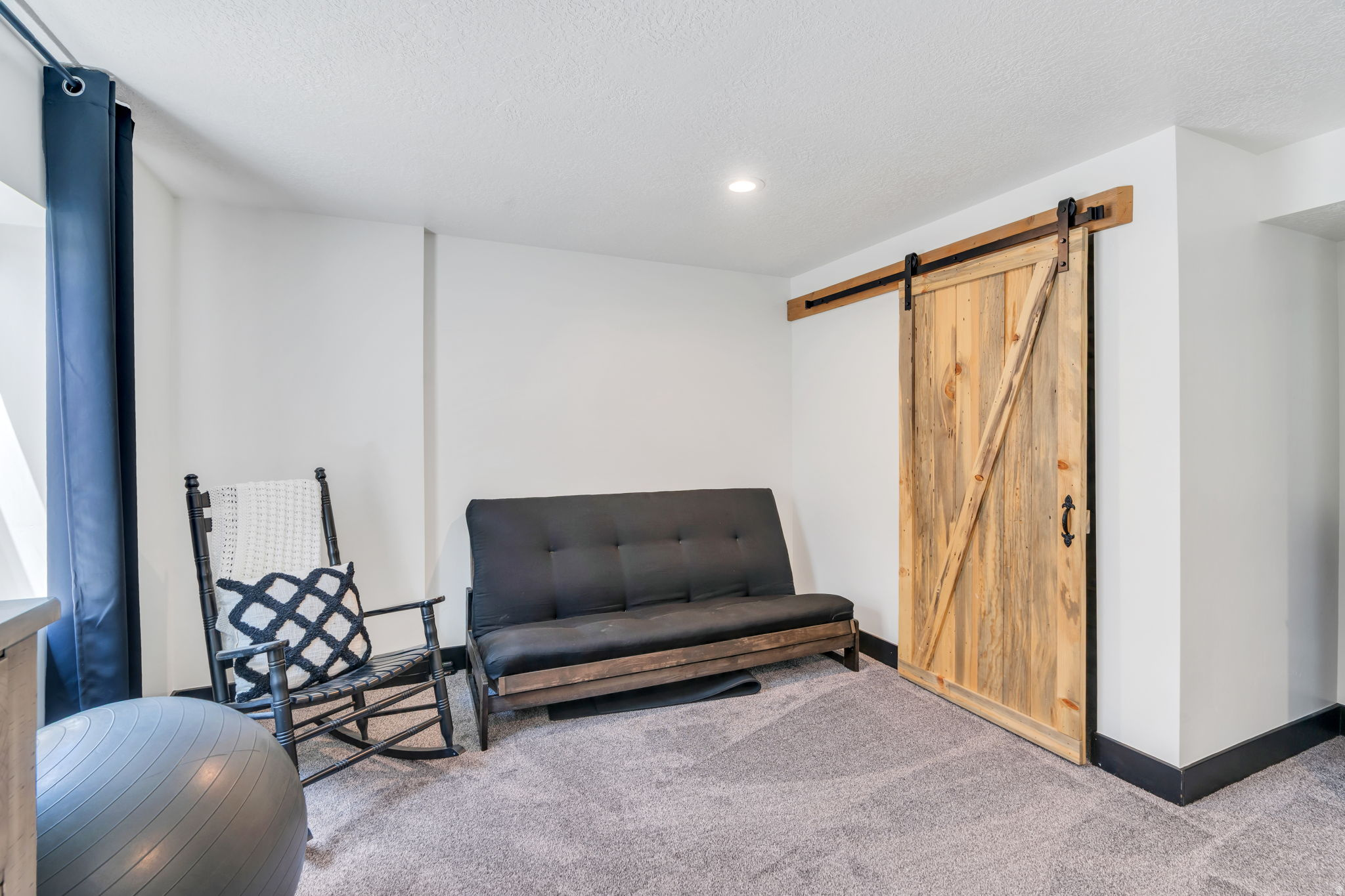 VALLEY VIEW HEIGHTS - Residential