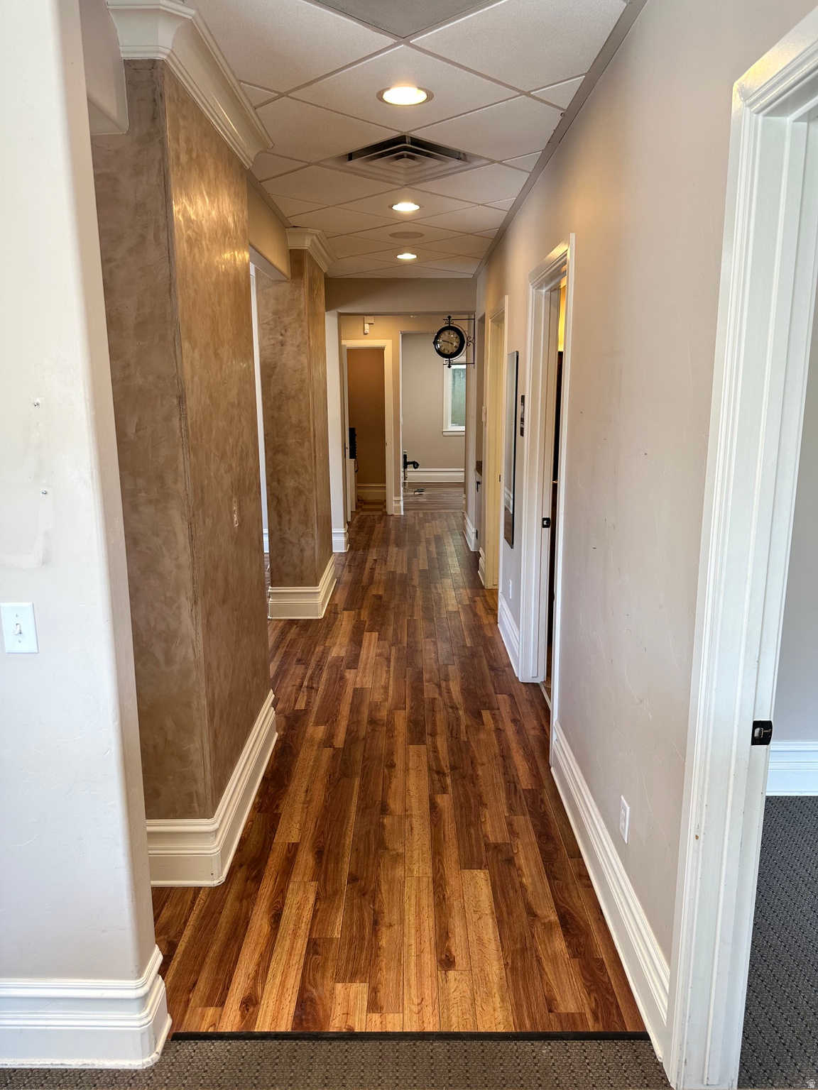 HIGHLAND - Commercial Lease