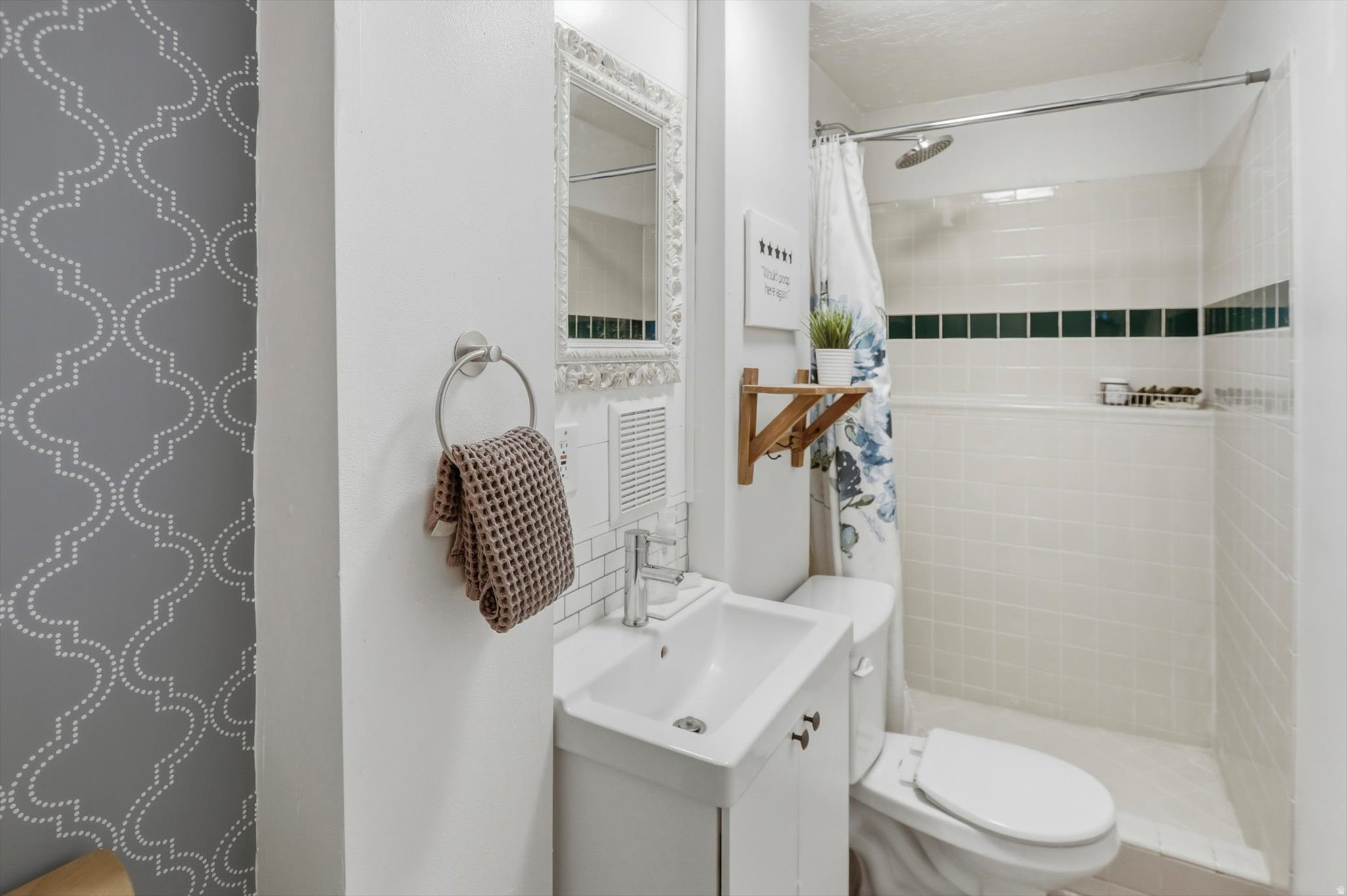 STONEGATE - Residential