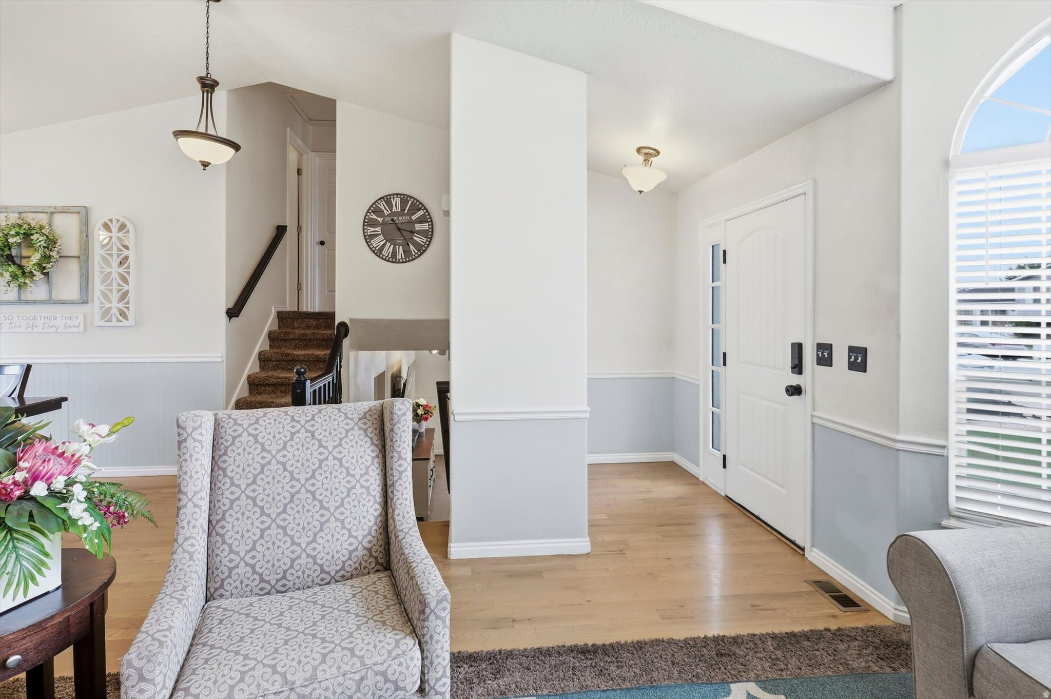 STONEGATE - Residential
