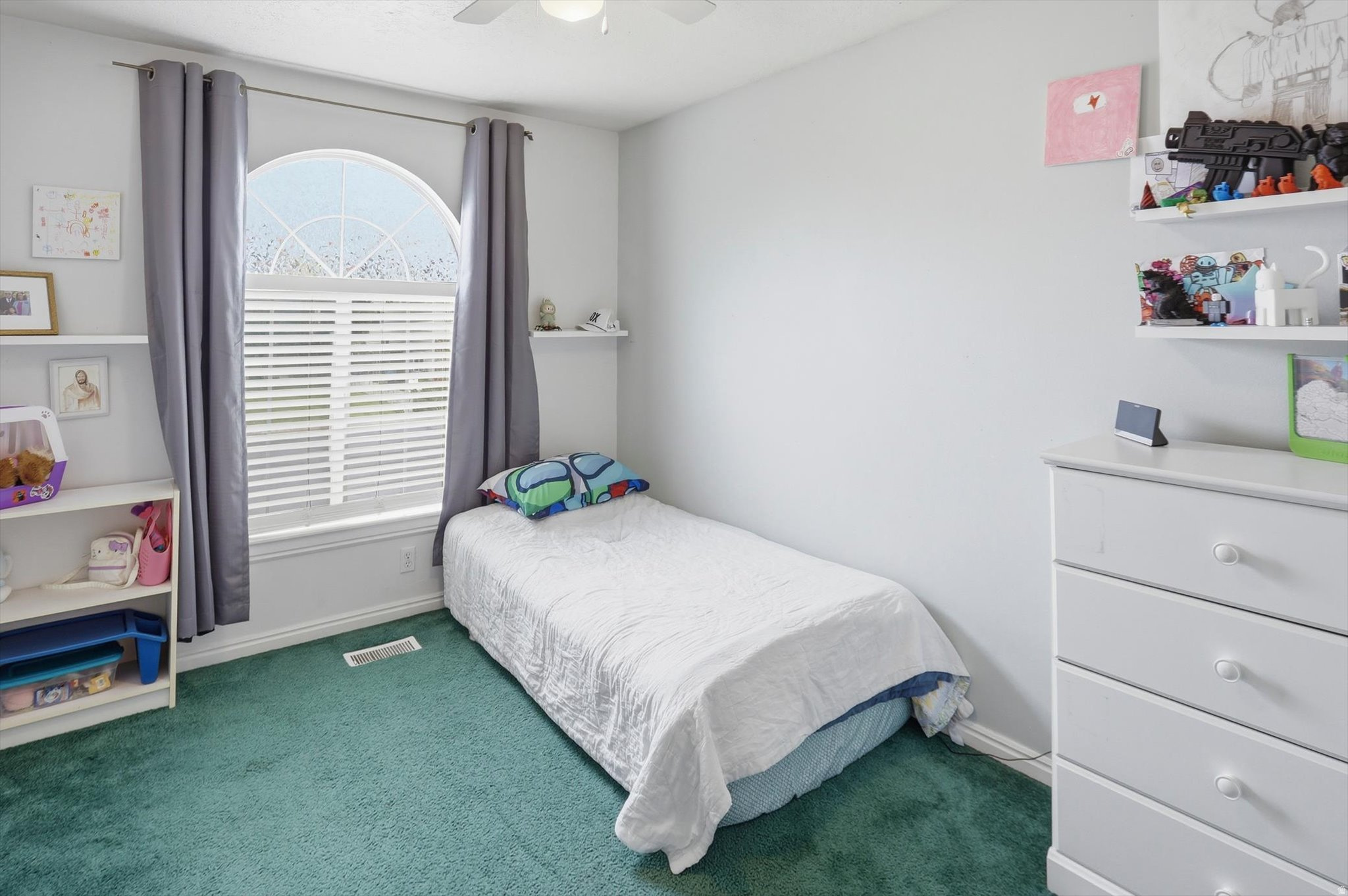 STONEGATE - Residential
