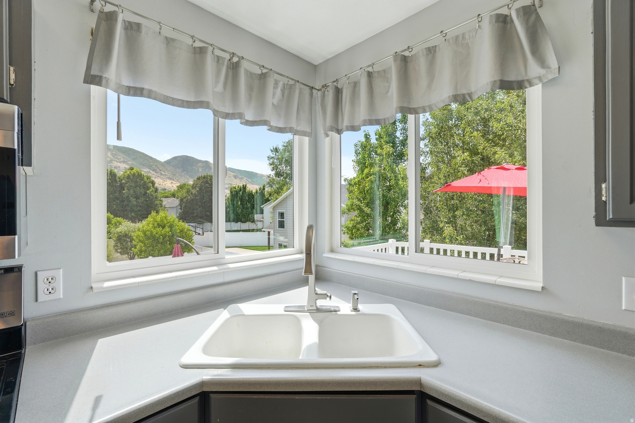 FOXBRIDGE - Residential