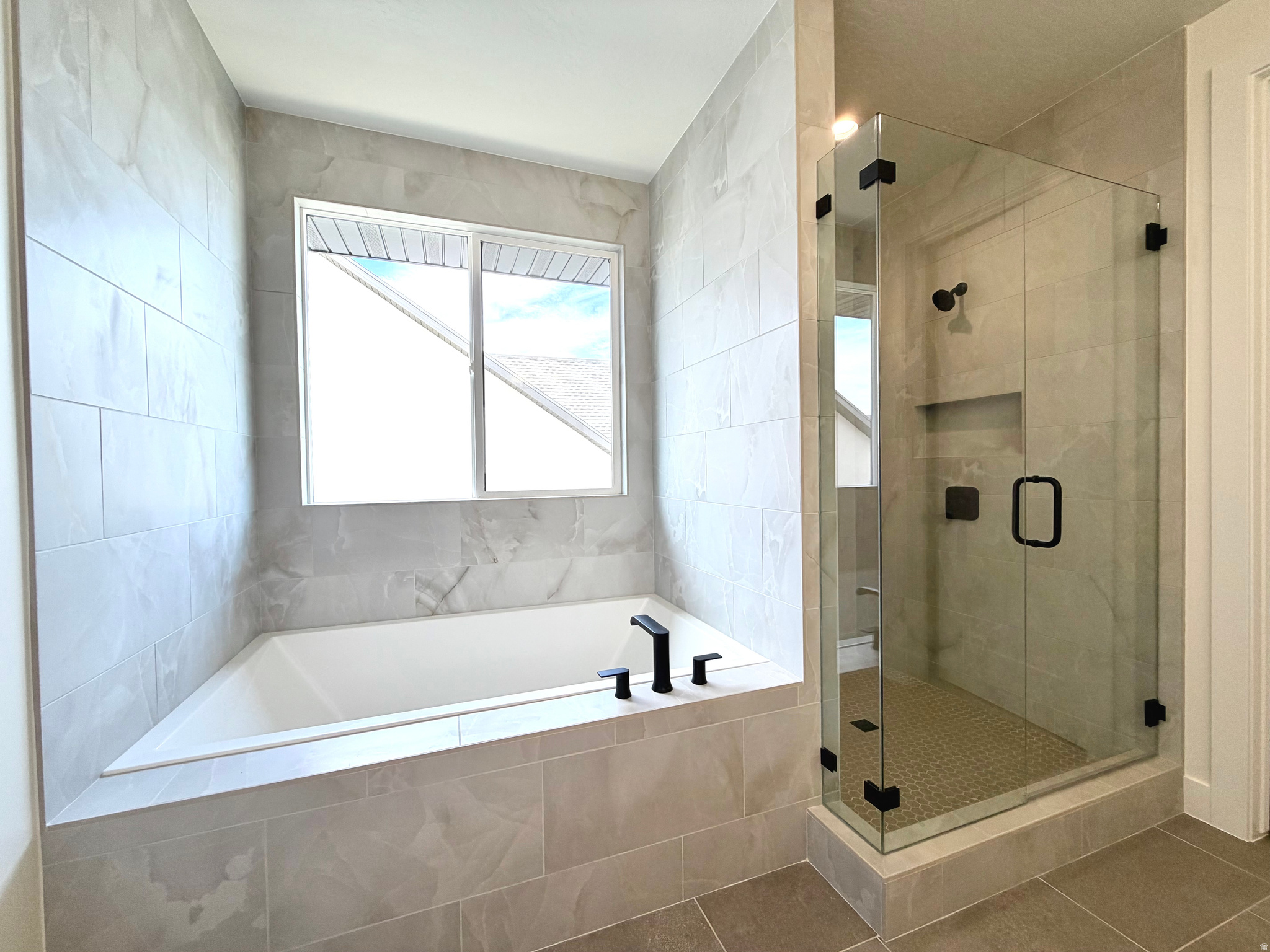 BLOSSOM HILL - Residential