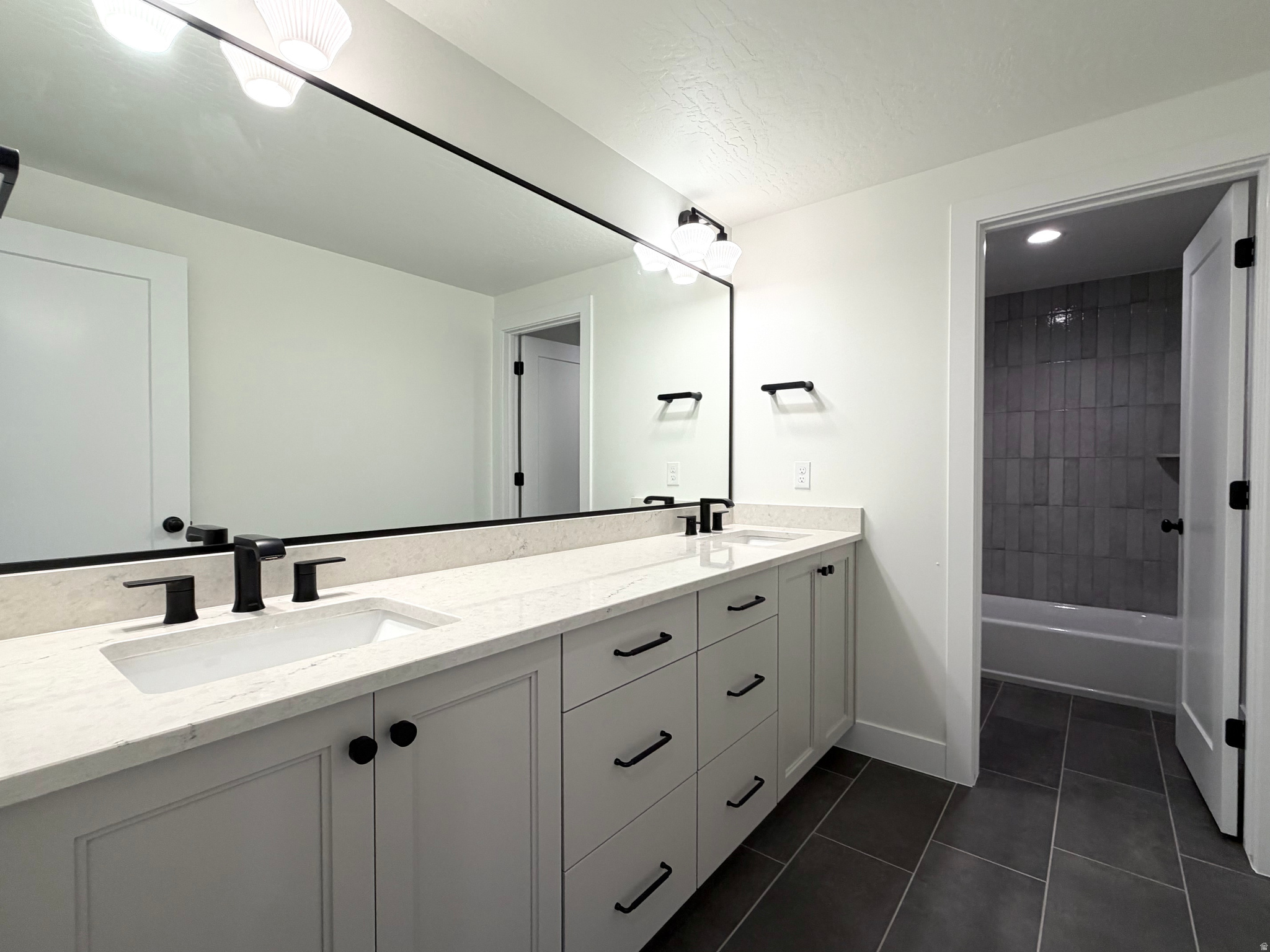 BLOSSOM HILL - Residential
