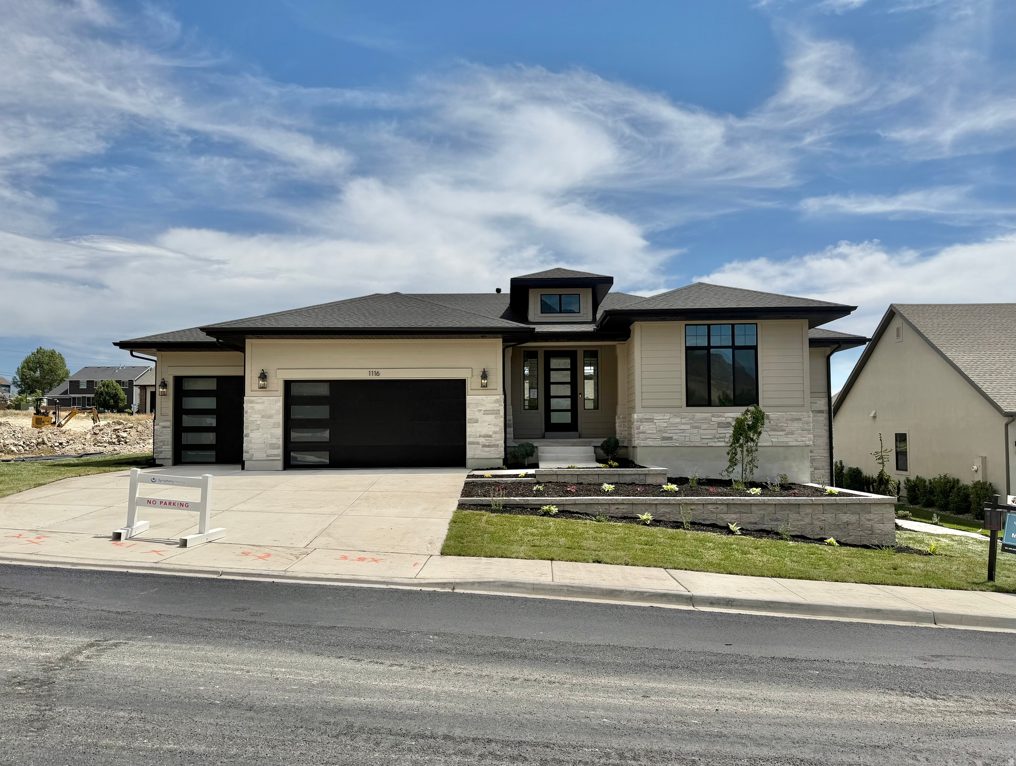 BLOSSOM HILL - Residential