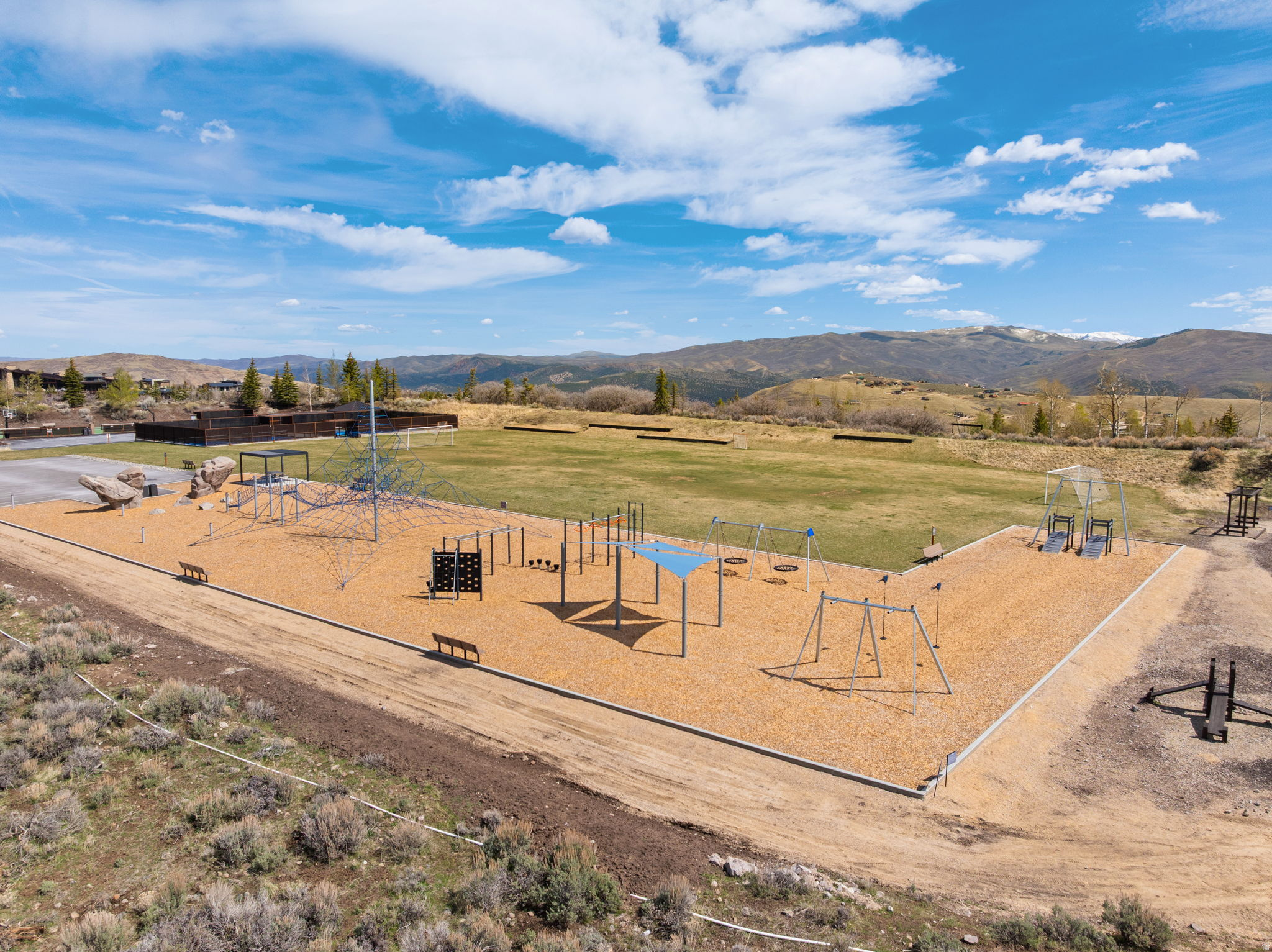 NORTHGATE CANYON - Land