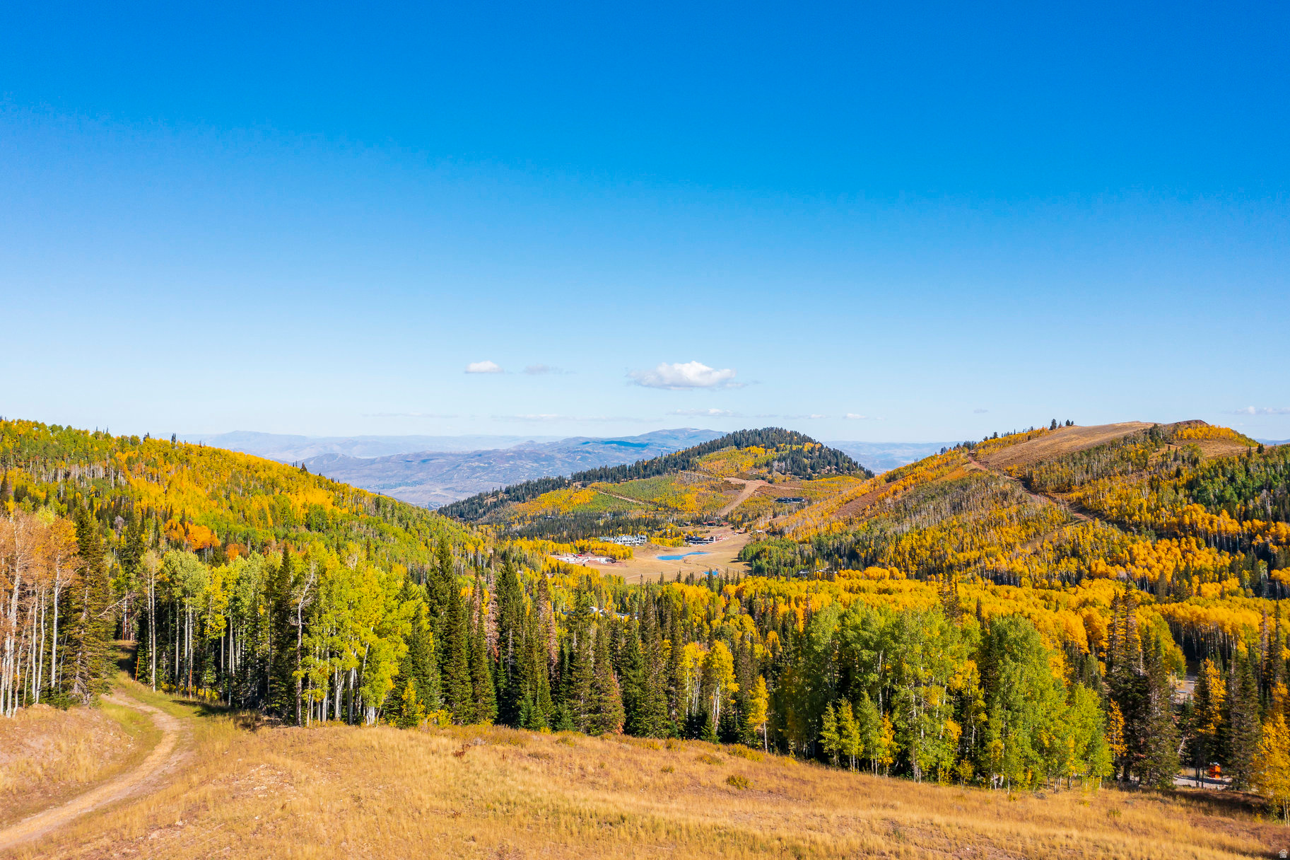 COLONY AT WHITE PINE CANYON - Land