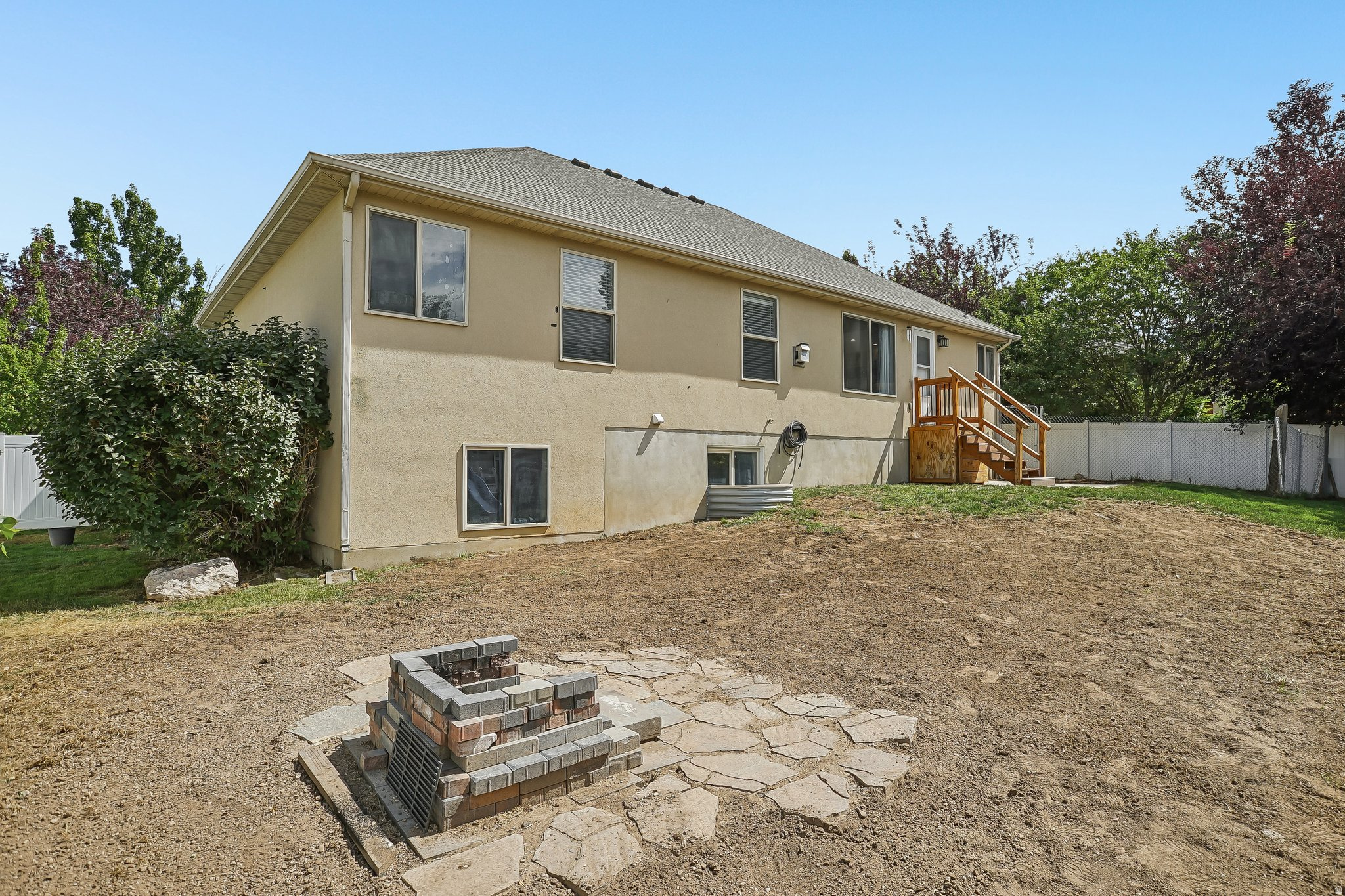HAWTHORN - Residential