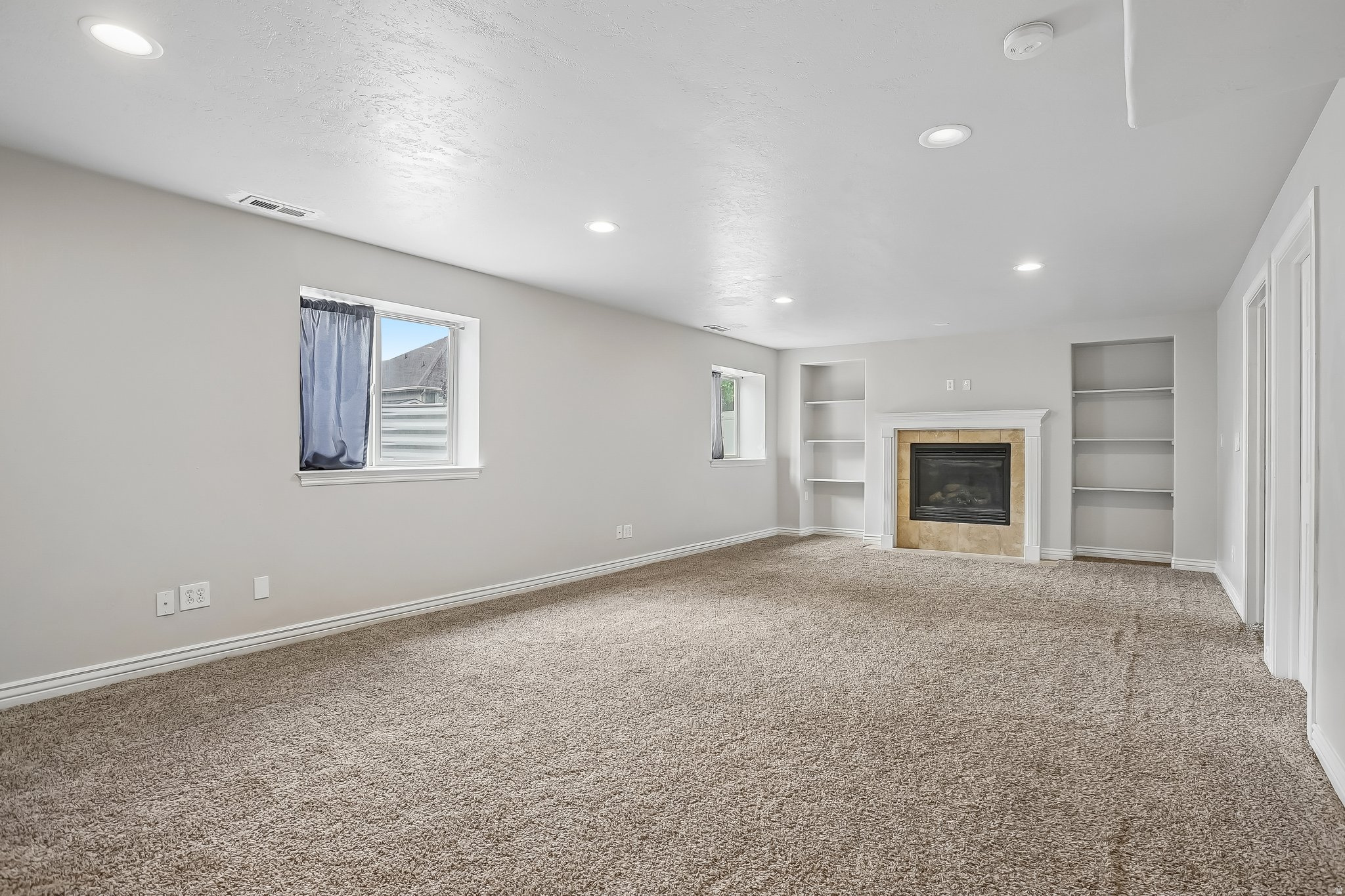 HAWTHORN - Residential