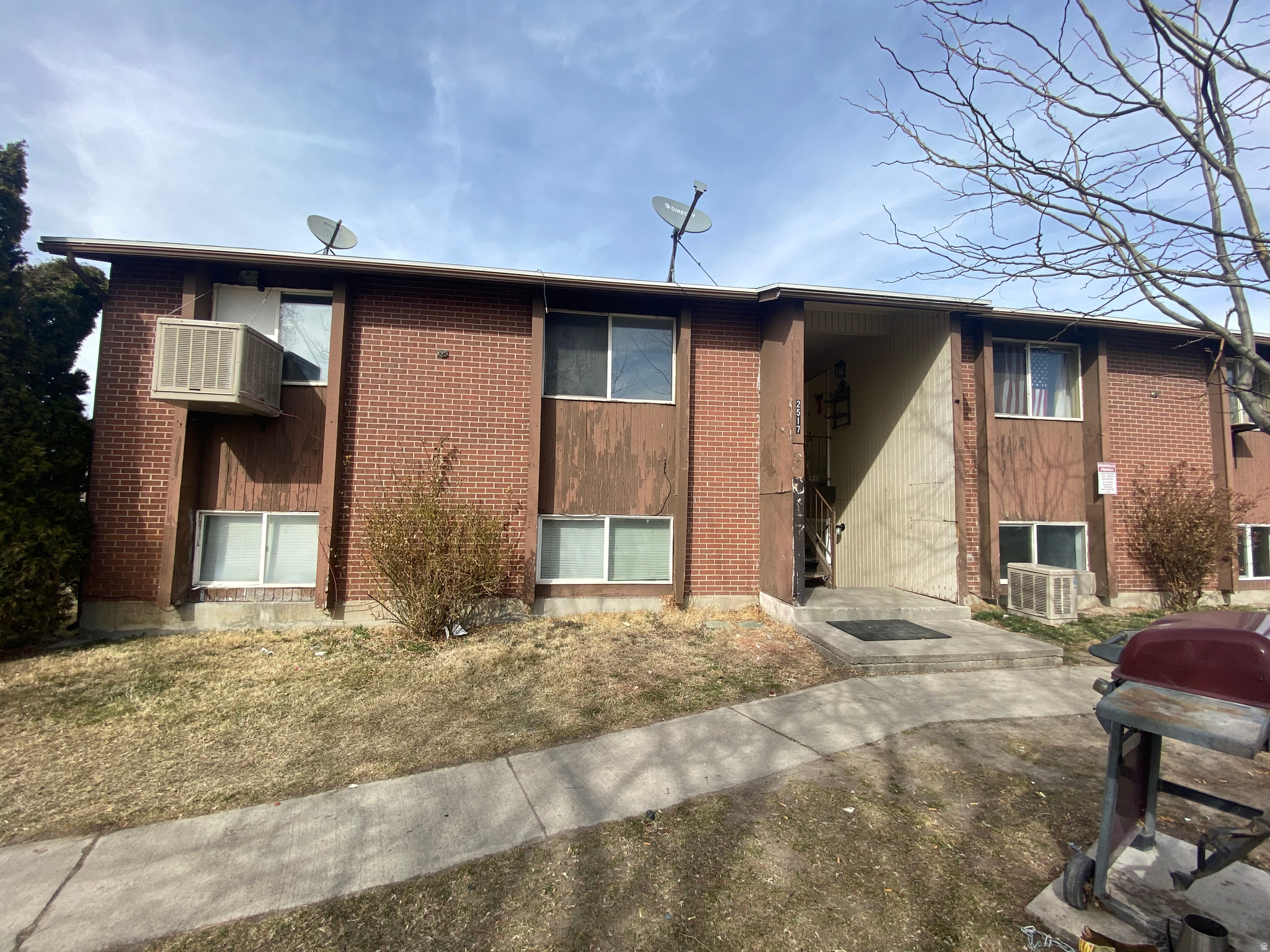 Excellent investment opportunity in West Valley City! This well-maintained 4-plex features four spacious 2-bedroom, 1-bathroom units with strong rental demand and consistent income potential. Property amenities include ample off-street parking, separate gas and electric meters for each unit, individual water heaters, and functional floor plans that appeal to long-term tenants. Conveniently located near shopping, dining, schools, public transportation, and freeway access, making commuting easy for residents. Whether you're looking to add to your portfolio or complete a 1031 exchange, this turnkey multi-family property offers a solid combination of cash flow, location, and long-term appreciation potential. Please do not disturb tenants. Buyer to verify all information, including square footage.