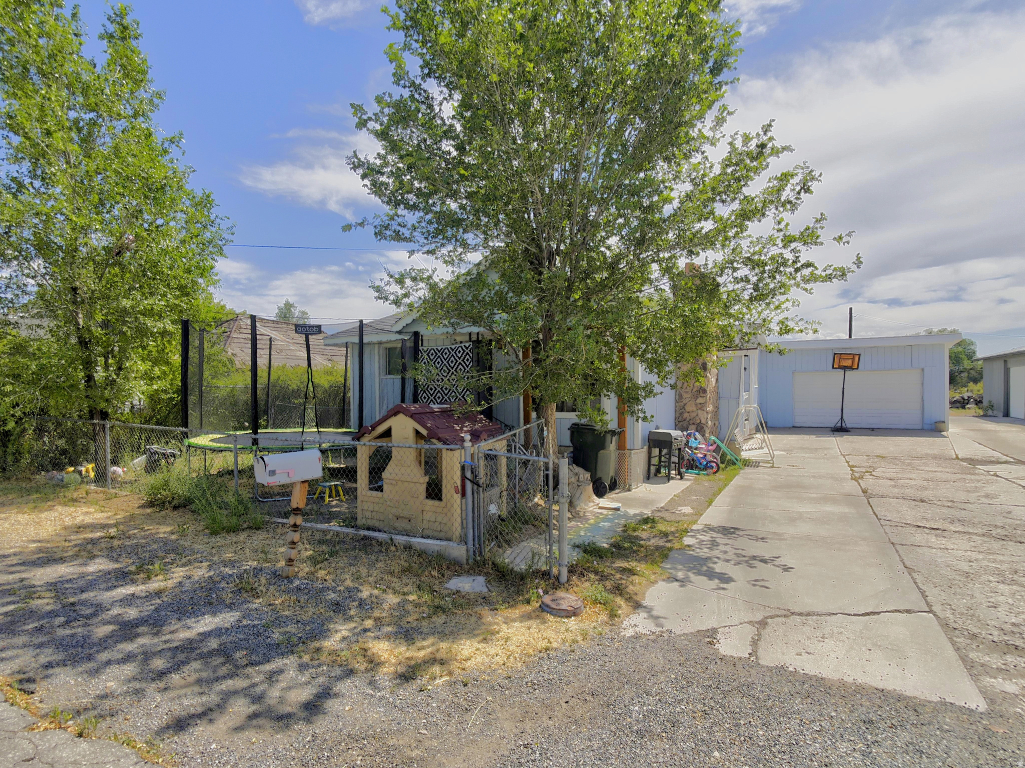PRICE RIVER VIEW ADD - Residential