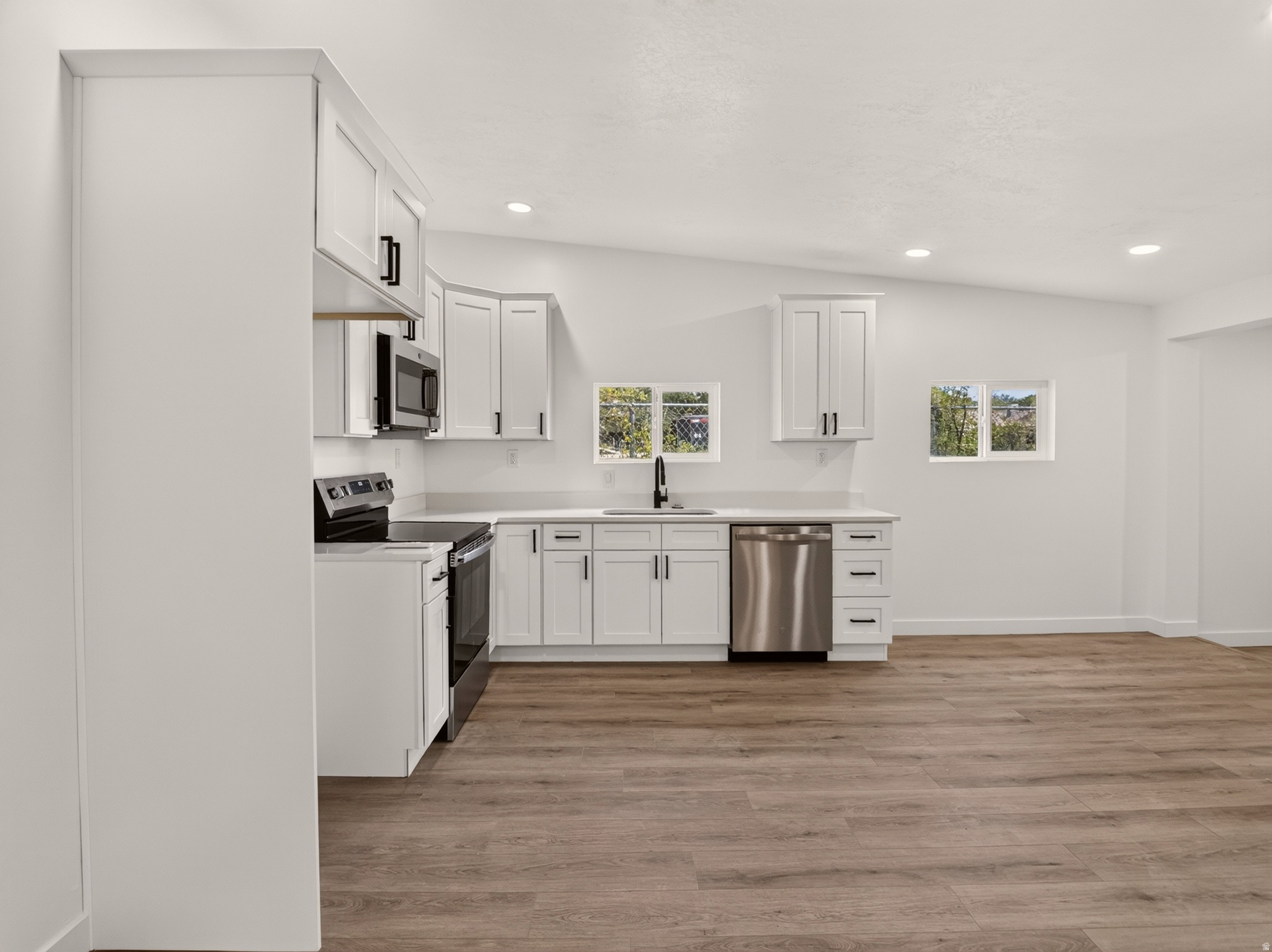 PRICE RIVER VIEW ADD - Residential
