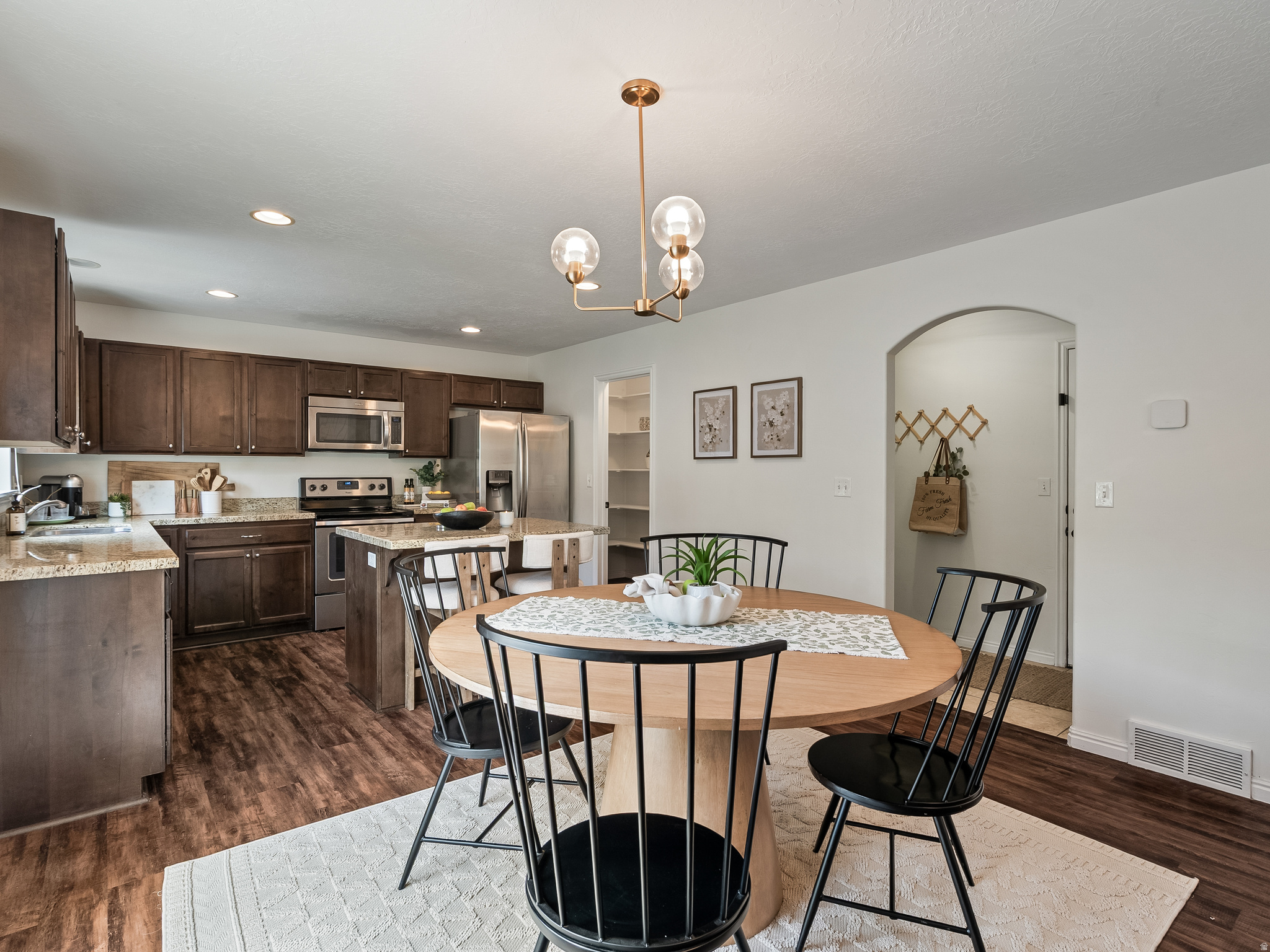 HUNTER - Residential