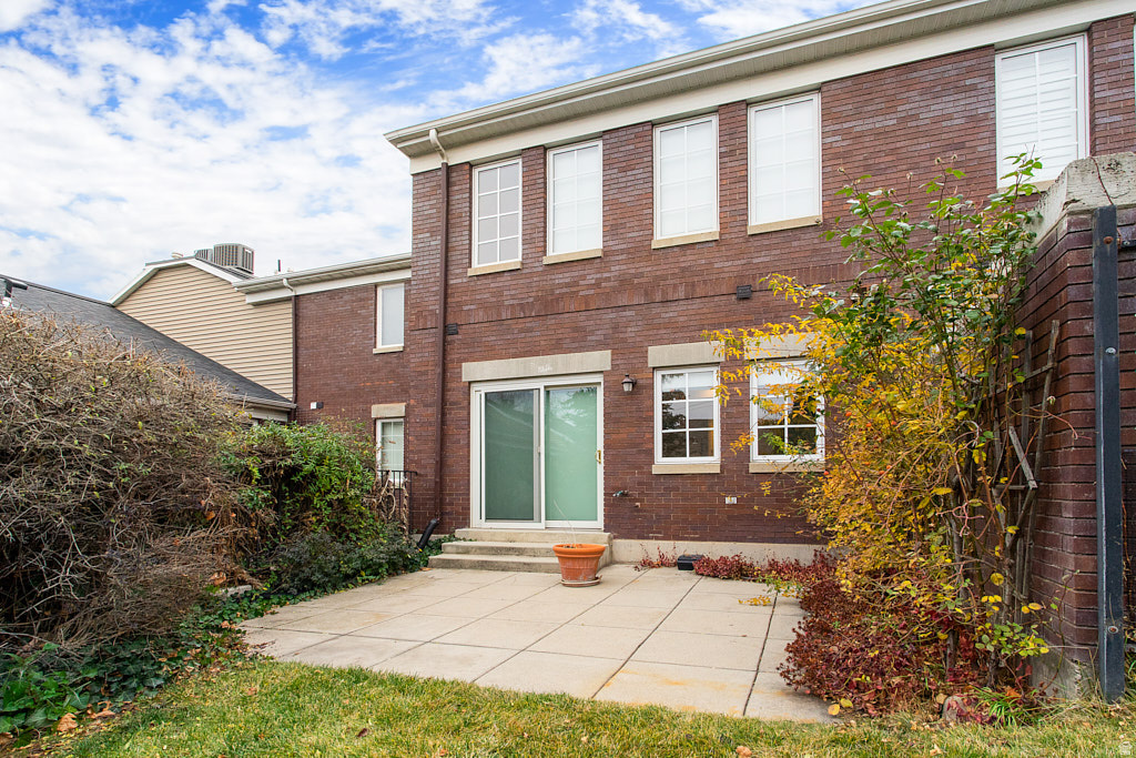 NORTH CREST PARK - Residential