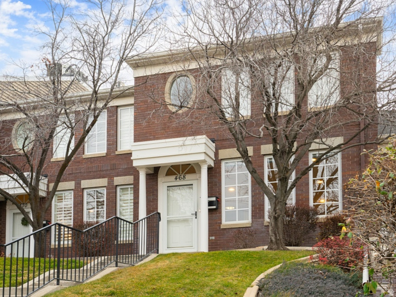 NORTH CREST PARK - Residential