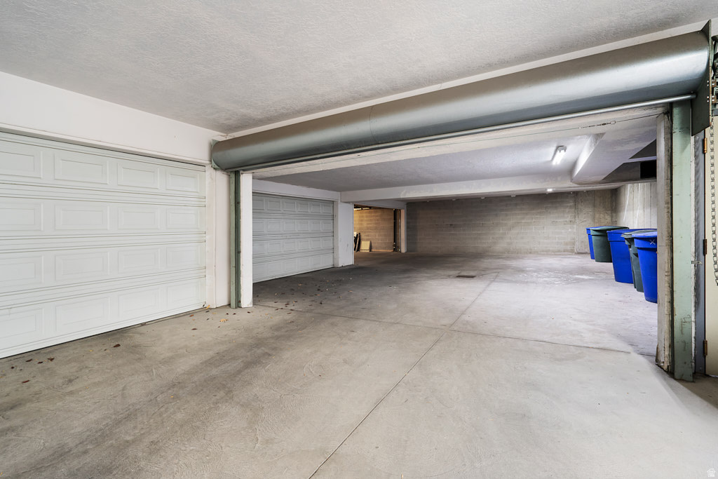 NORTH CREST PARK - Residential