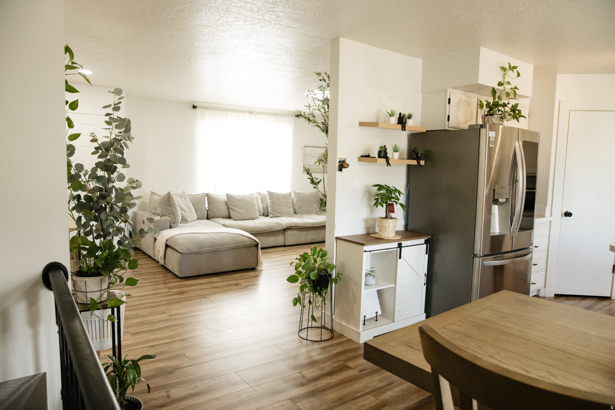MANORLY COURT - Residential